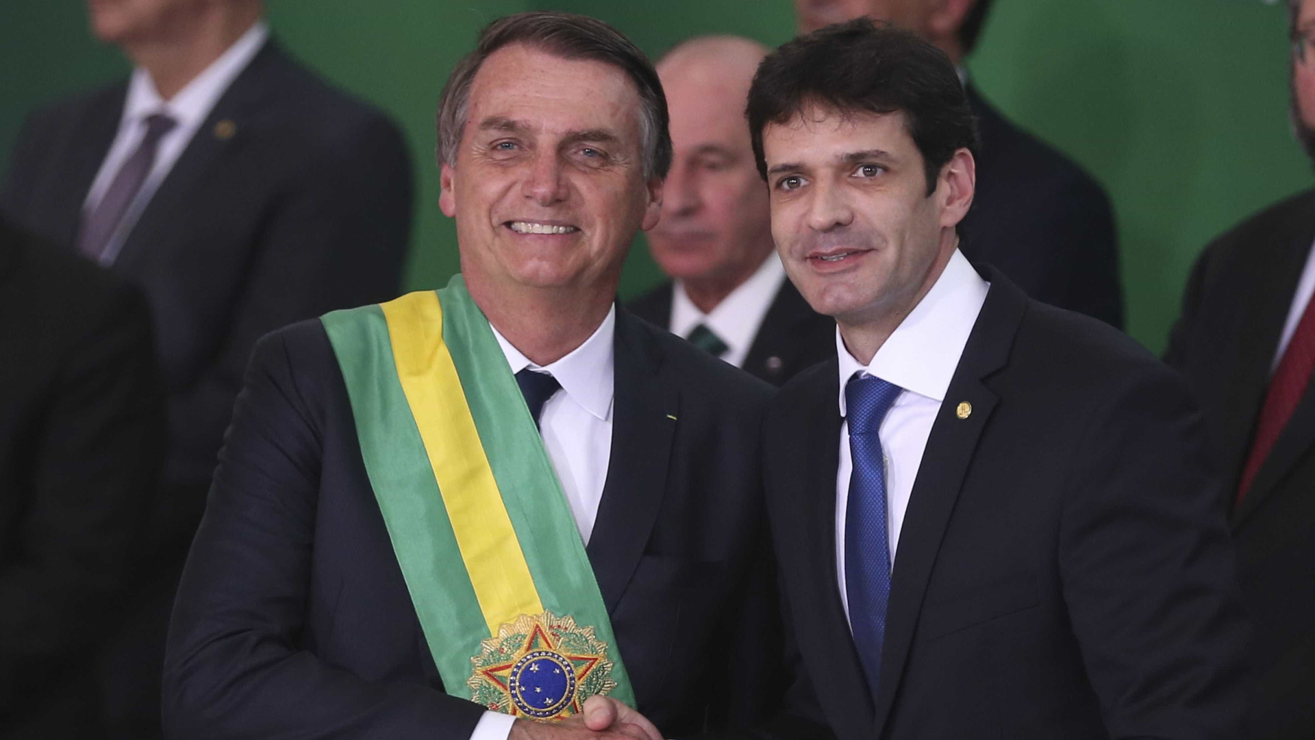Bolsonaro mantém ministro do Turismo no cargo após indiciamento da PF