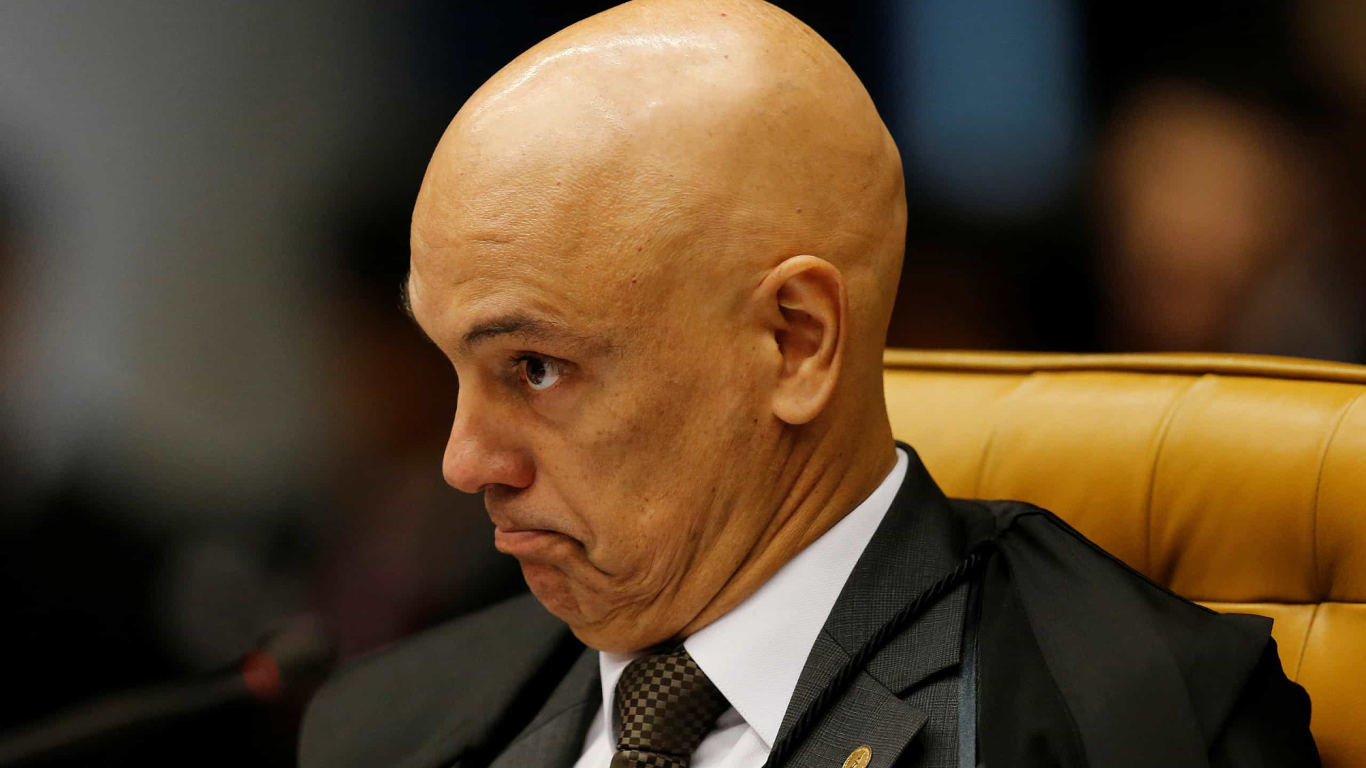 Na contramão de Bolsonaro, STF diz que estados podem impor isolamento