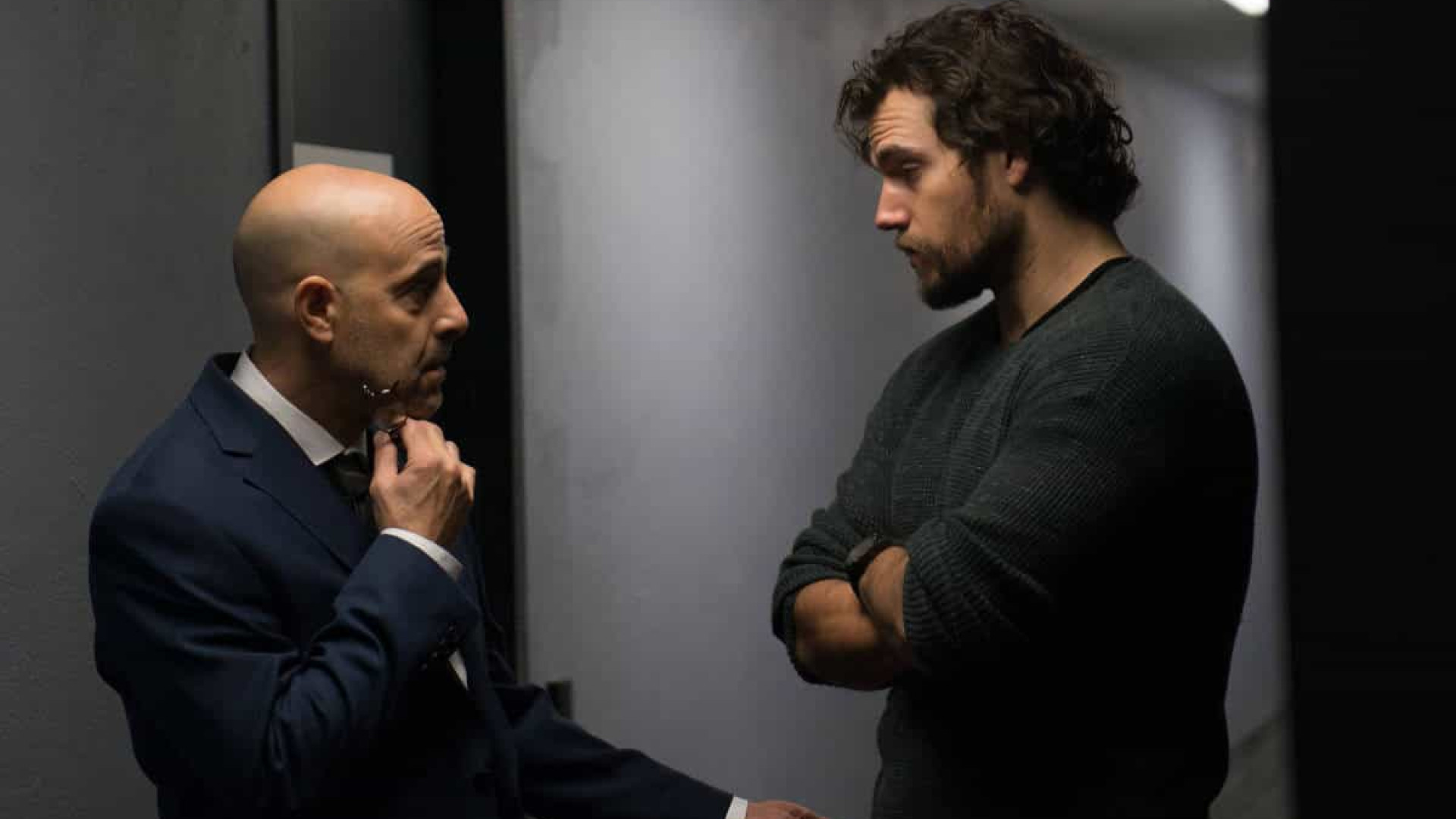 'Jogo Assassino' promete ser grande thriller, mas roteiro não anima