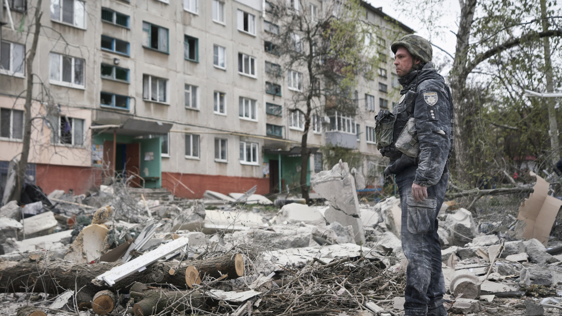 Sobe para 11 número de mortos em ataques com mísseis russos em Sloviansk