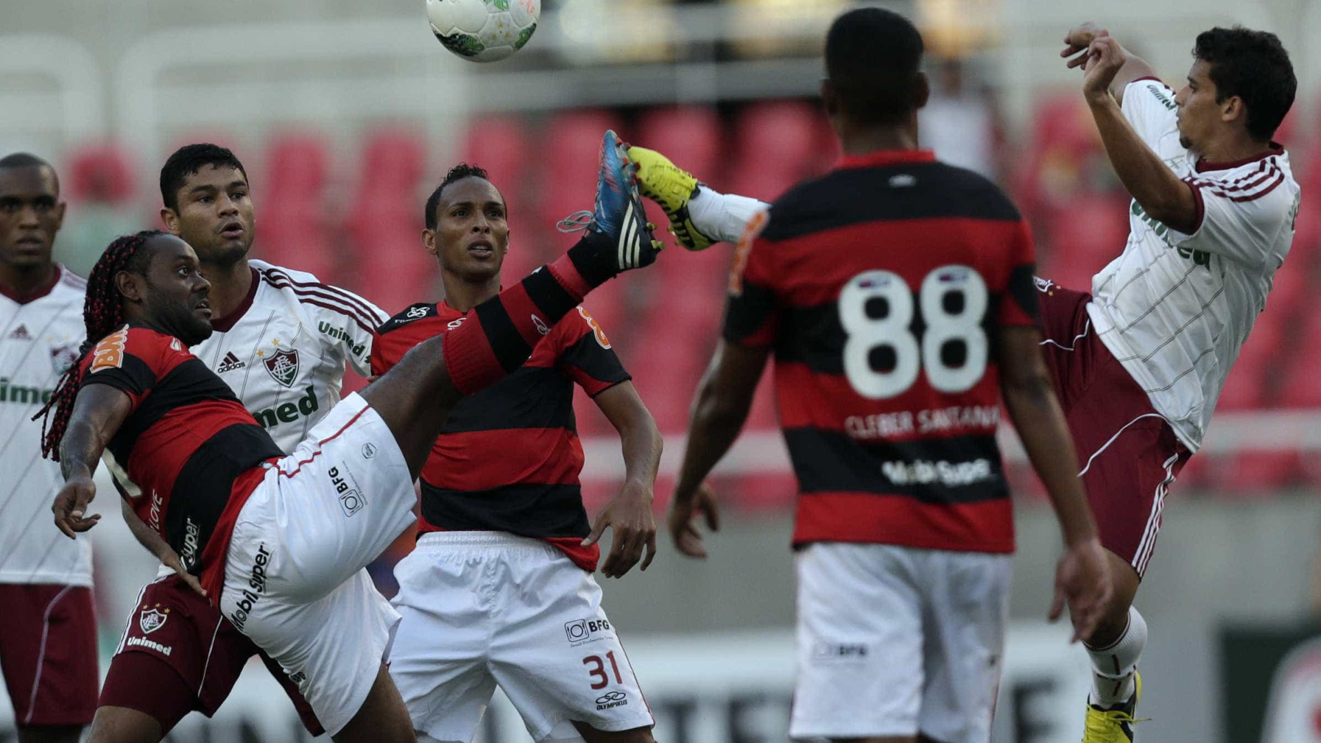 Contra LDU, Flamengo abre sequência de três jogos no Maracanã