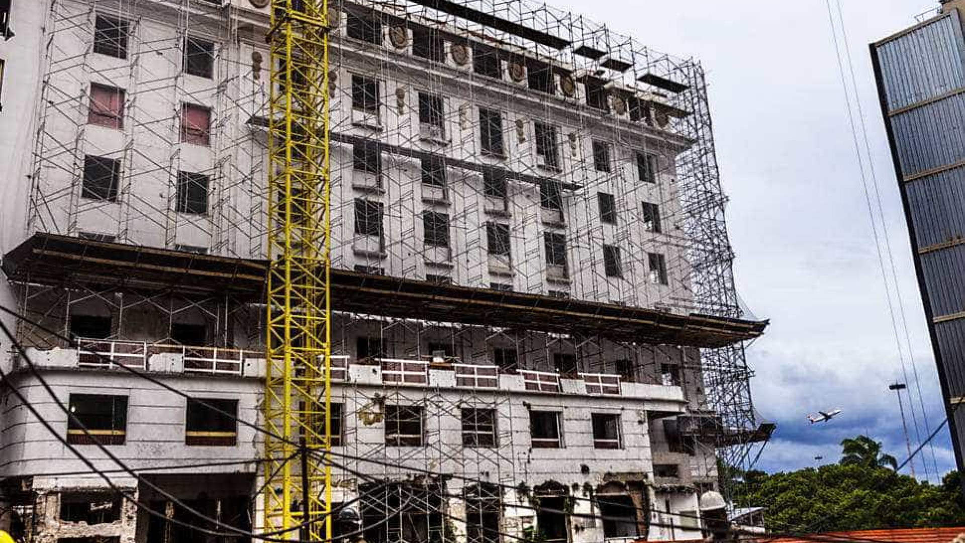 Confiança da construção tem queda de 5,9% no trimestre finalizado em abril