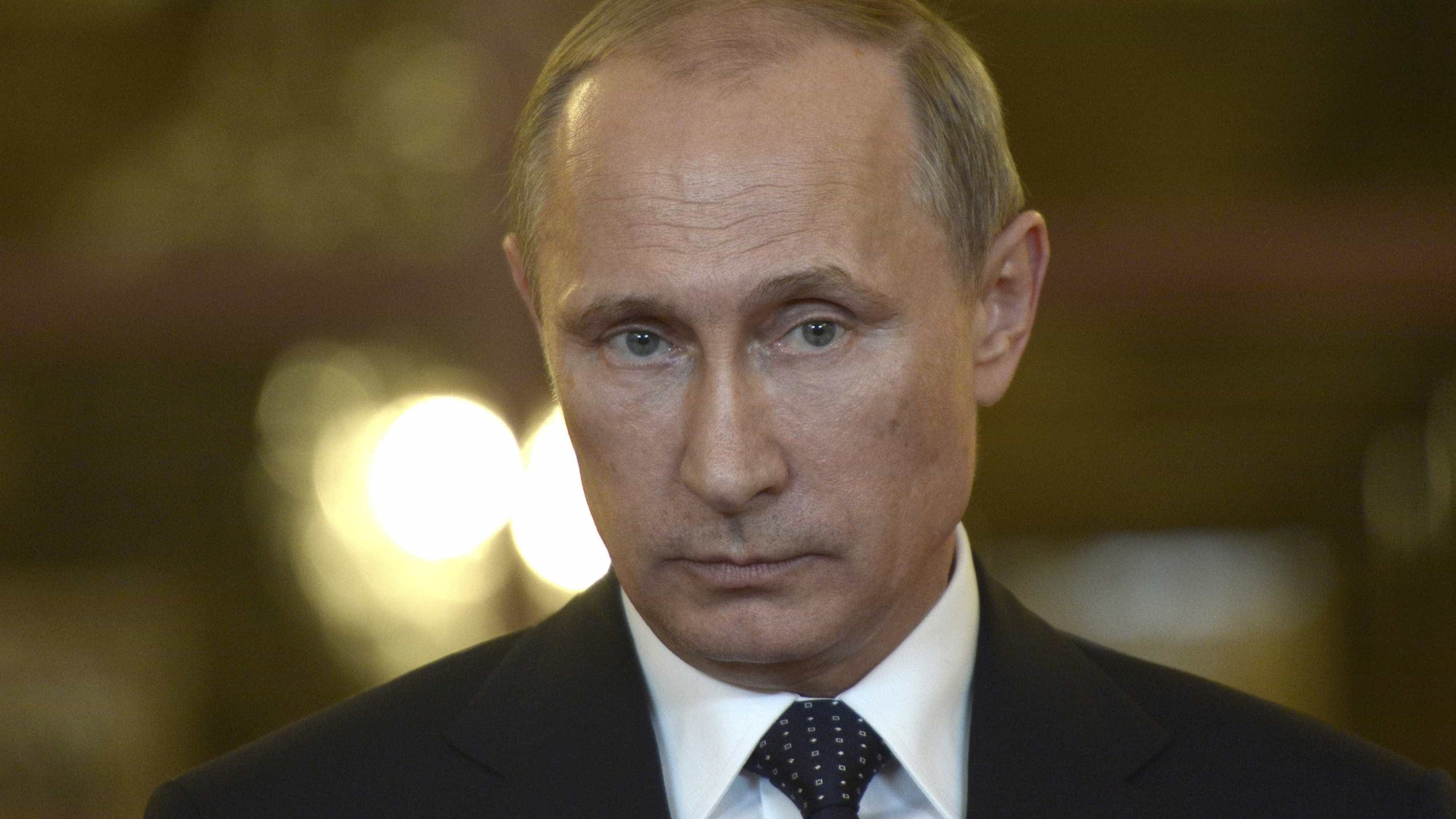 Putin diz sanções políticas
impedem união contra terrorismo