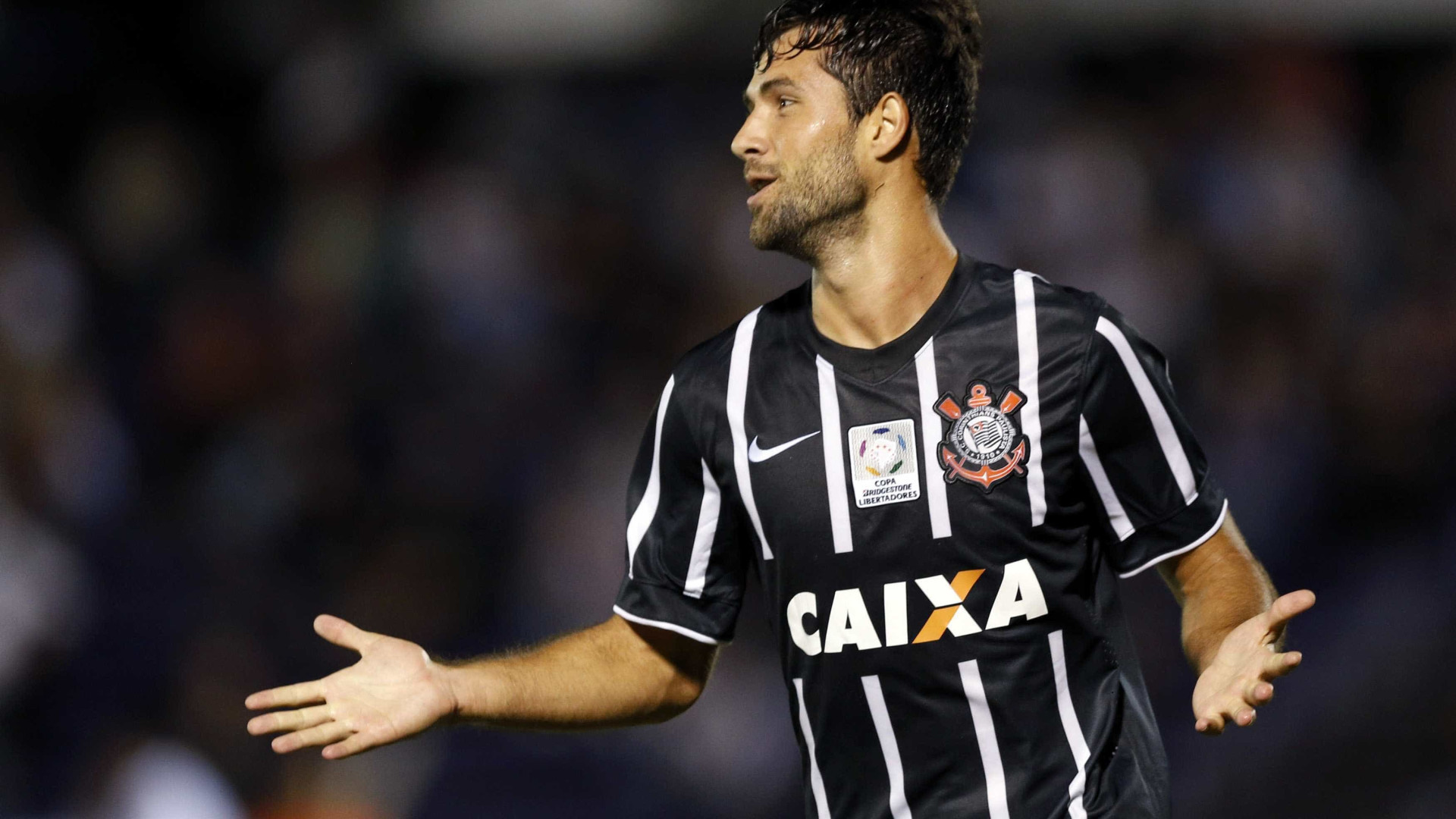 Corinthians receberá R$ 450 mil pela venda de Felipe