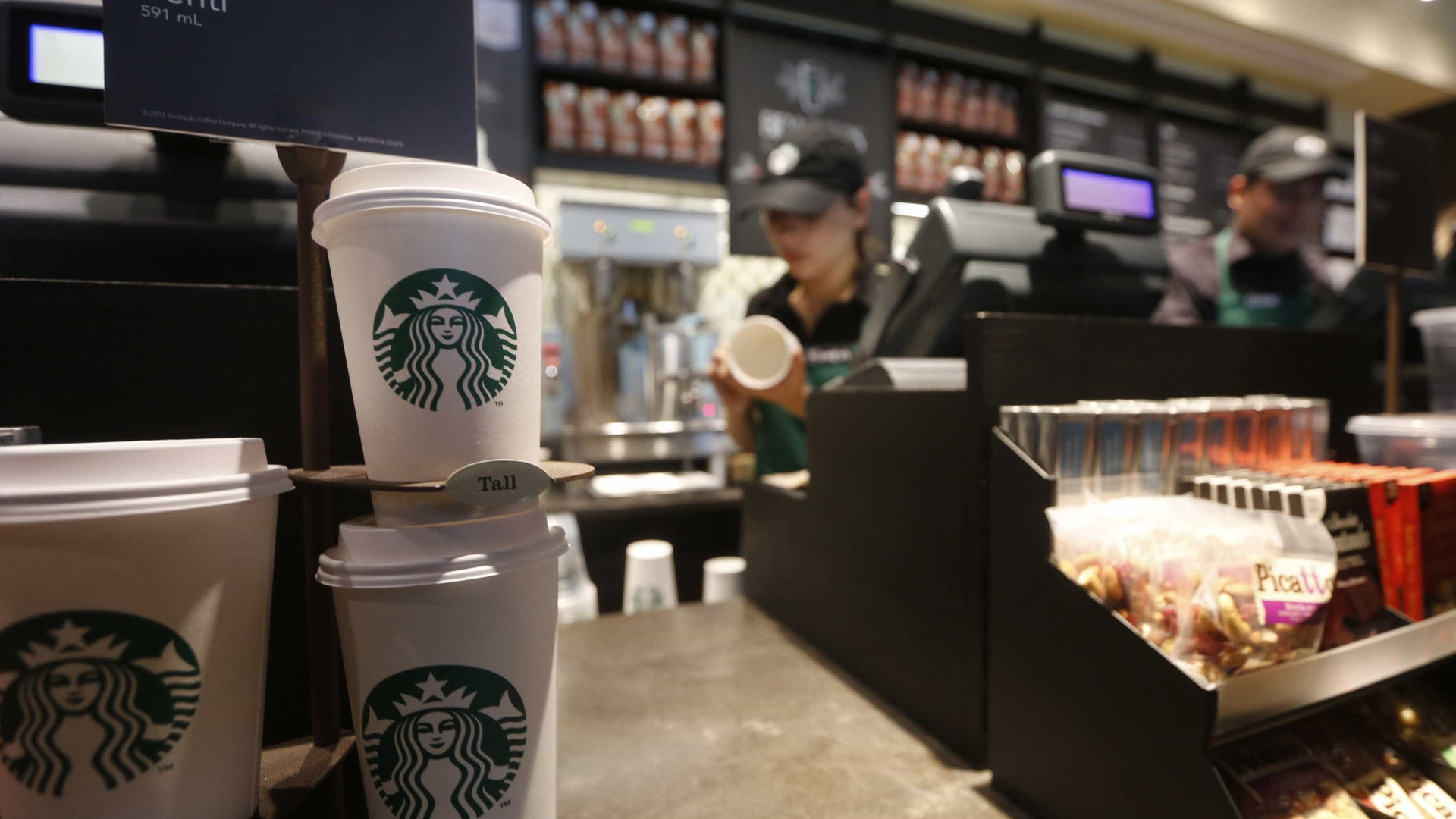 Starbucks, que fatura R$ 50 milhões ao mês, perdeu licença para operar no Brasil