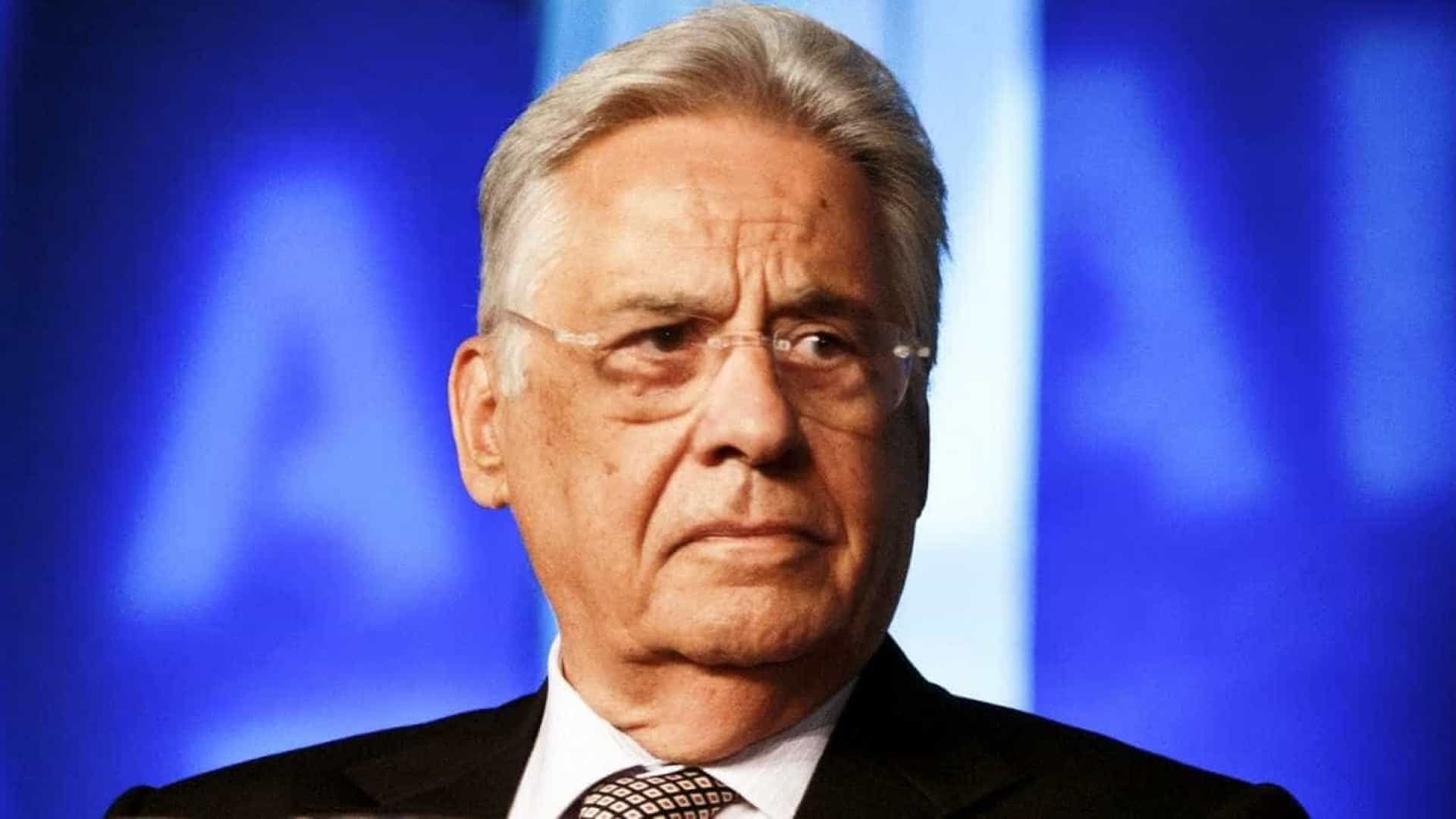 Ex-presidente Fernando Henrique Cardoso pede renúncia de Bolsonaro