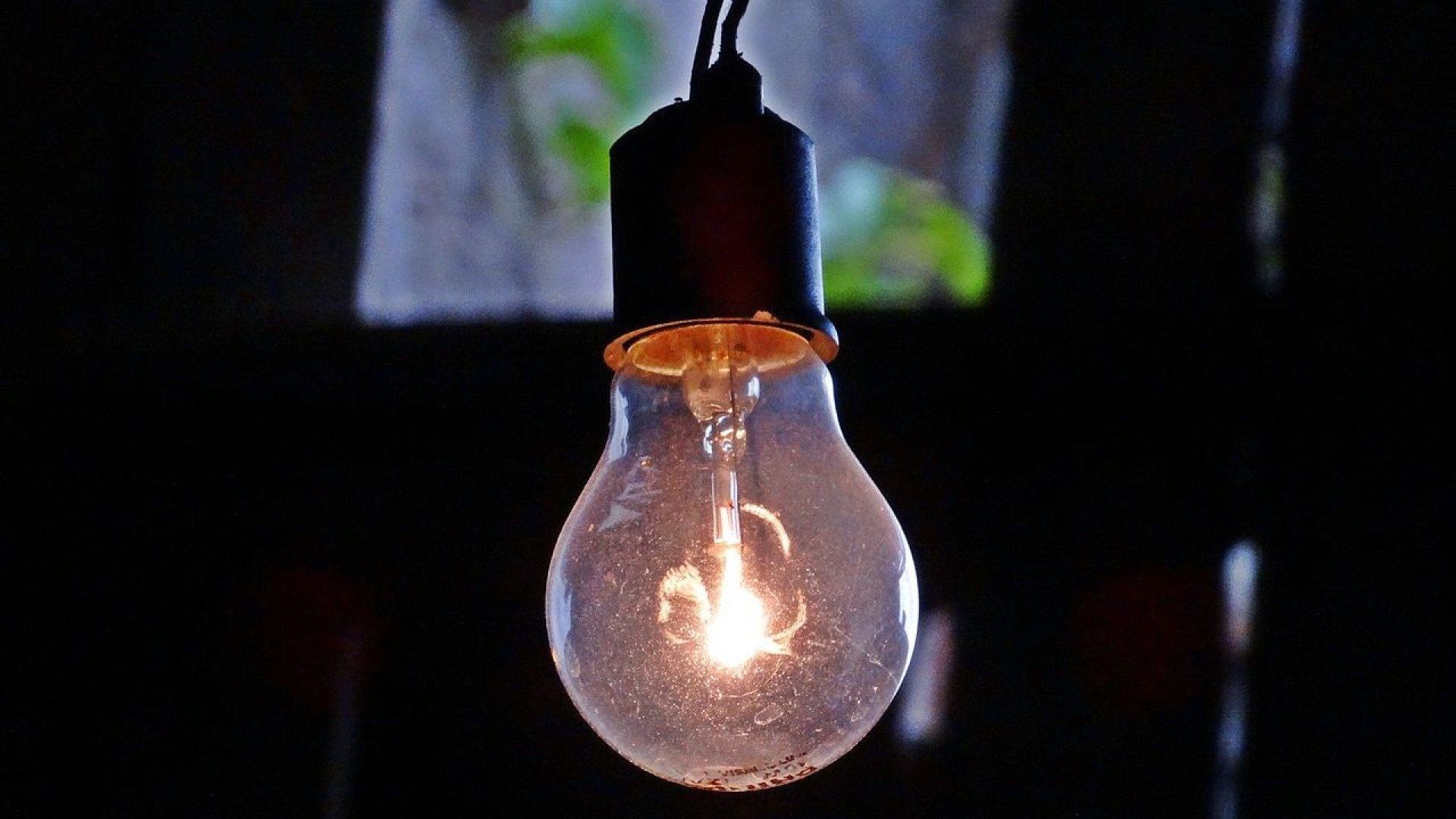 Energia pode ficar mais barata 
no ano que vem, diz Light