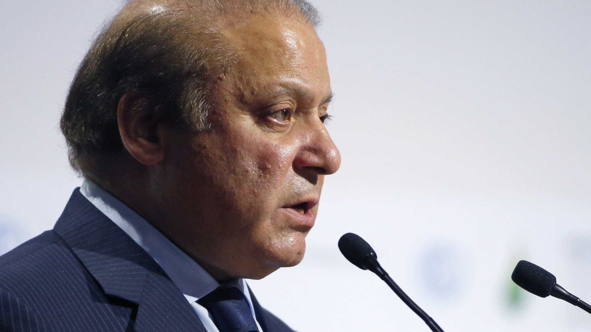 Ex-primeiro-ministro do Paquistão é preso