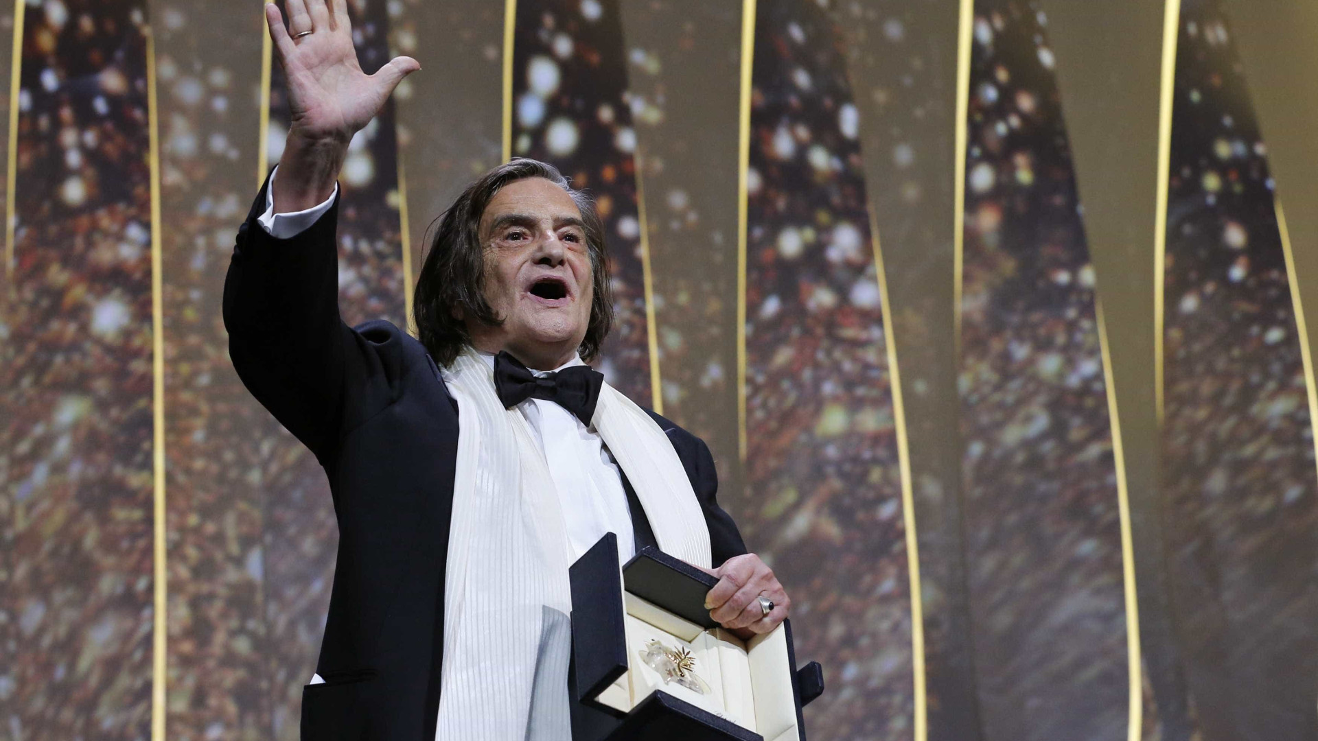 Ator Jean-Pierre Léaud ganha com Palma de Ouro honorária em Cannes