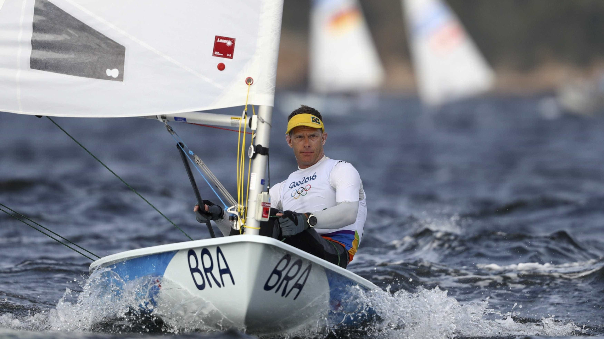 Antes de sua sétima Olimpíada, Robert Scheidt leva a prata em torneio em Portugal