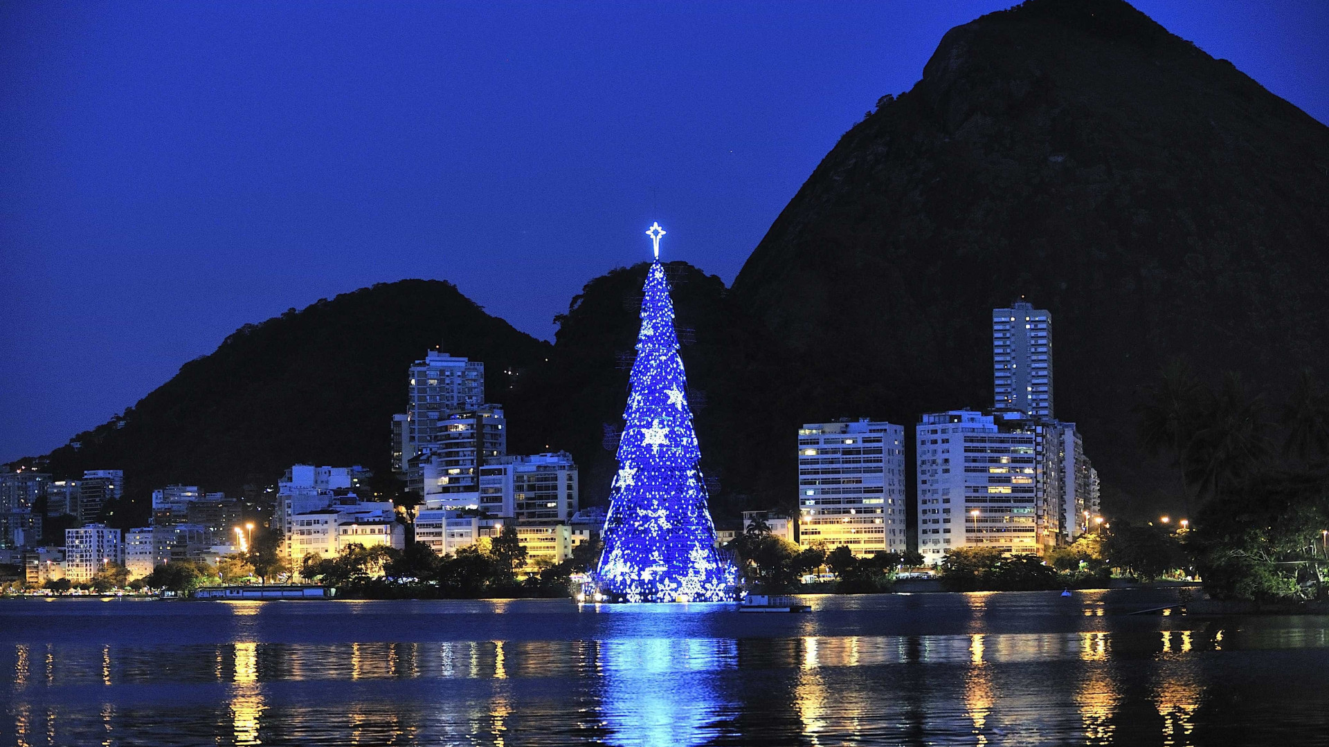 Natal: 5 destinos com atrações 
diferenciadas no Brasil