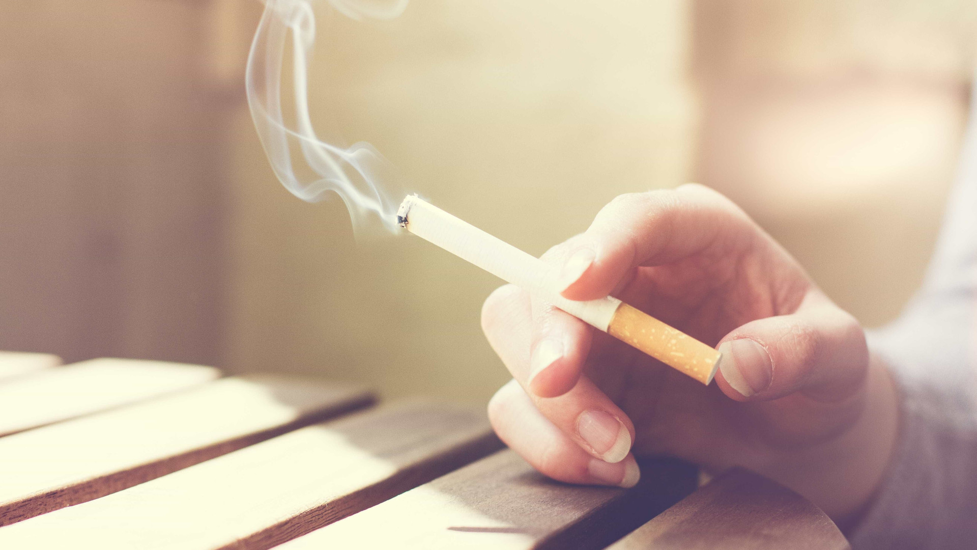 Depois dos 55 anos, fumantes devem fazer exames regularmente