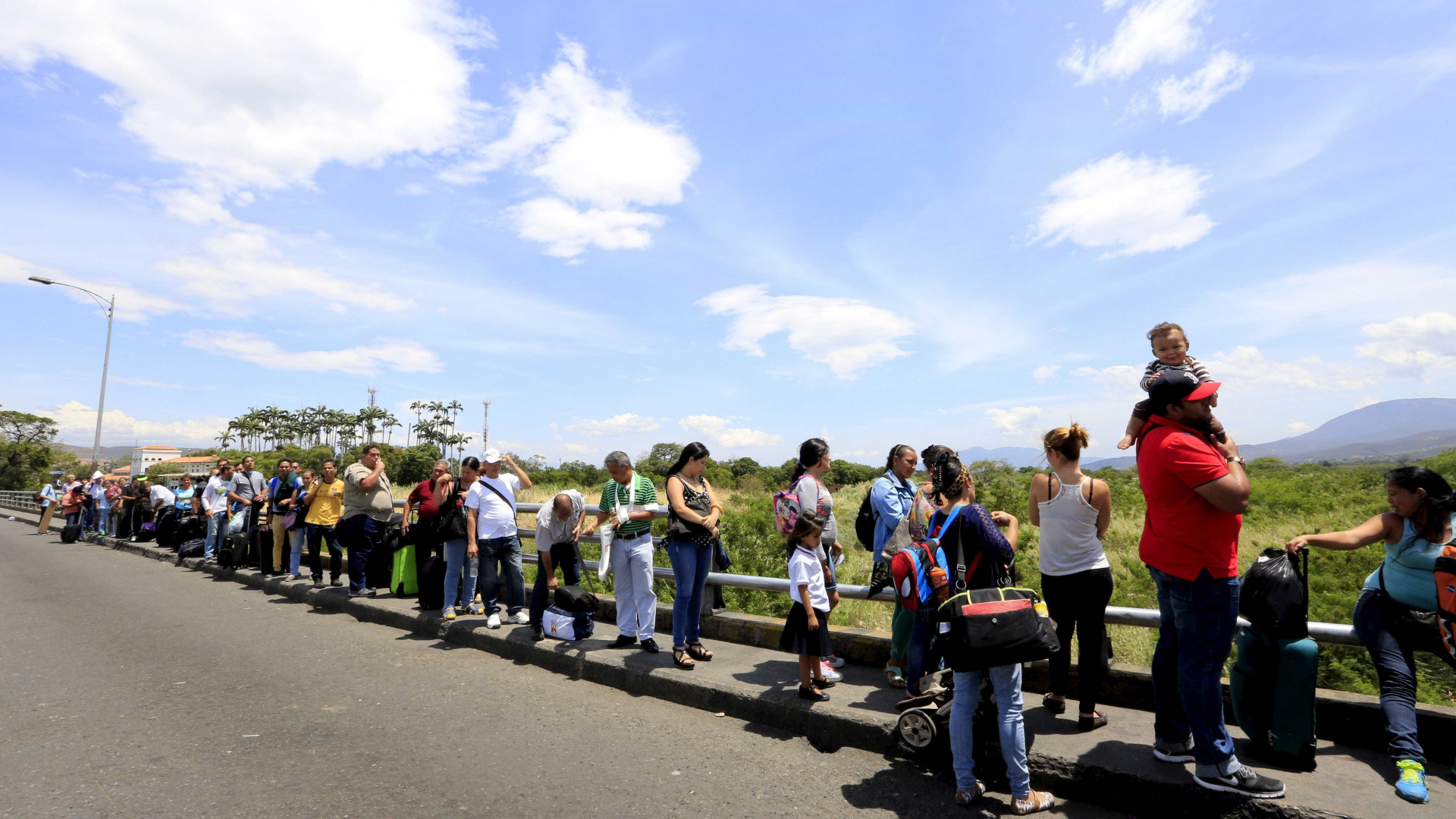 Associação Médica pede fechamento de fronteira com Venezuela e Guiana