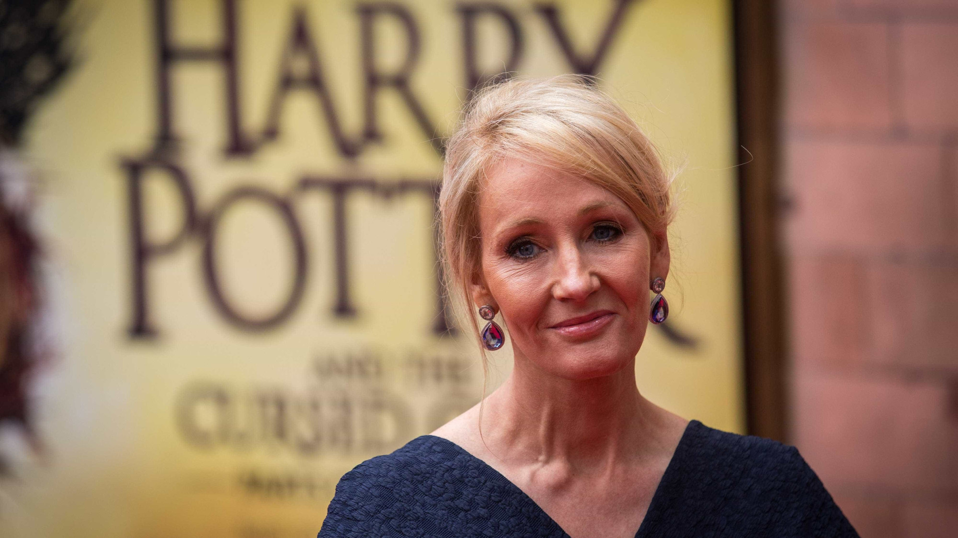 J.K. Rowling revela que recusou convite para especial de Harry Potter