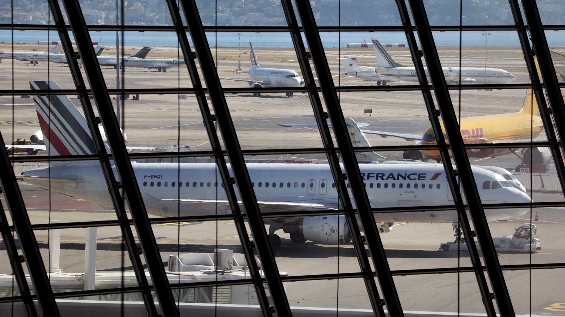 Air France muda rotas devido aos possíveis ataques dos EUA na Síria