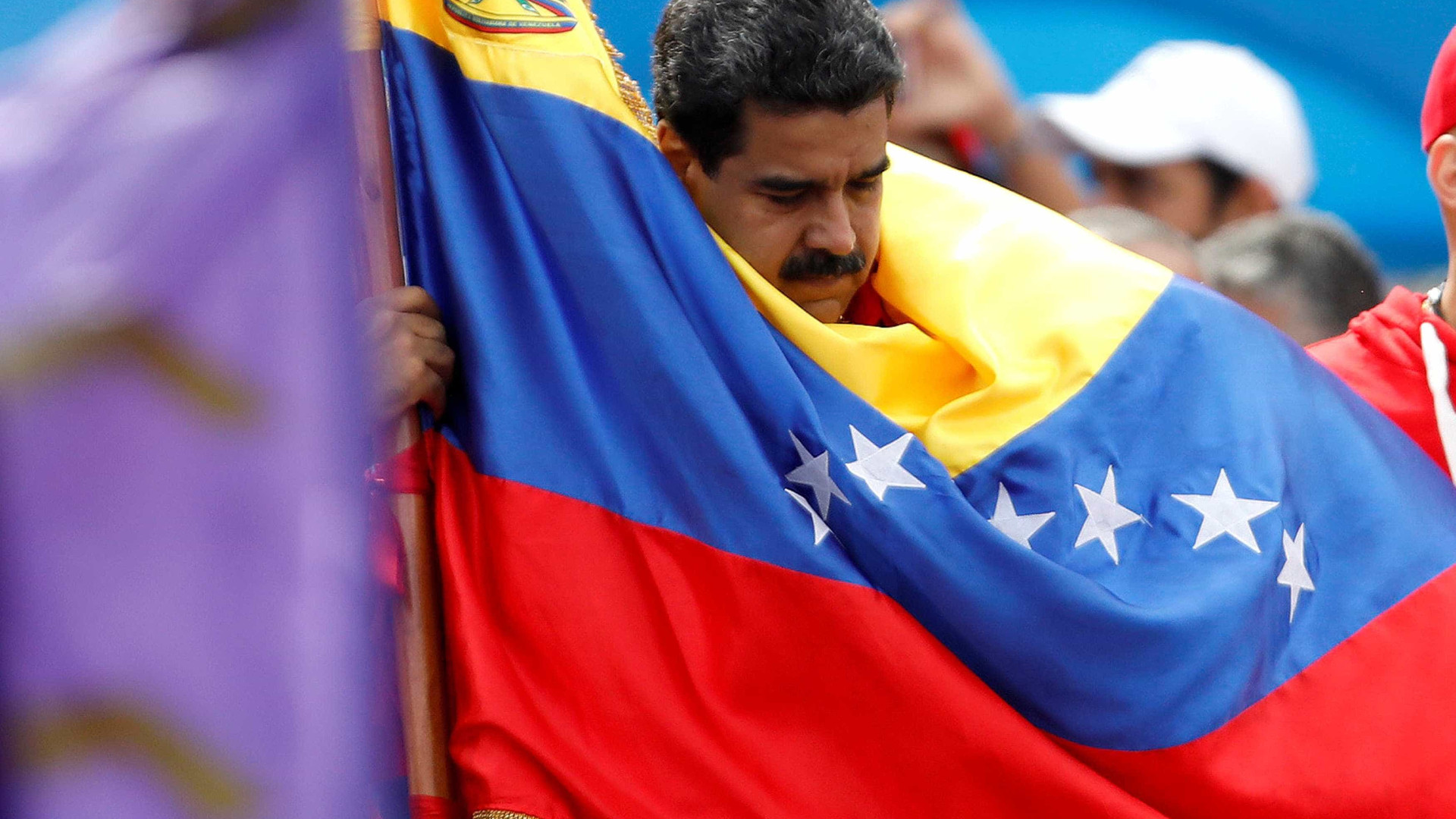 Especialistas: suspensão do Mercosul deve piorar economia da Venezuela