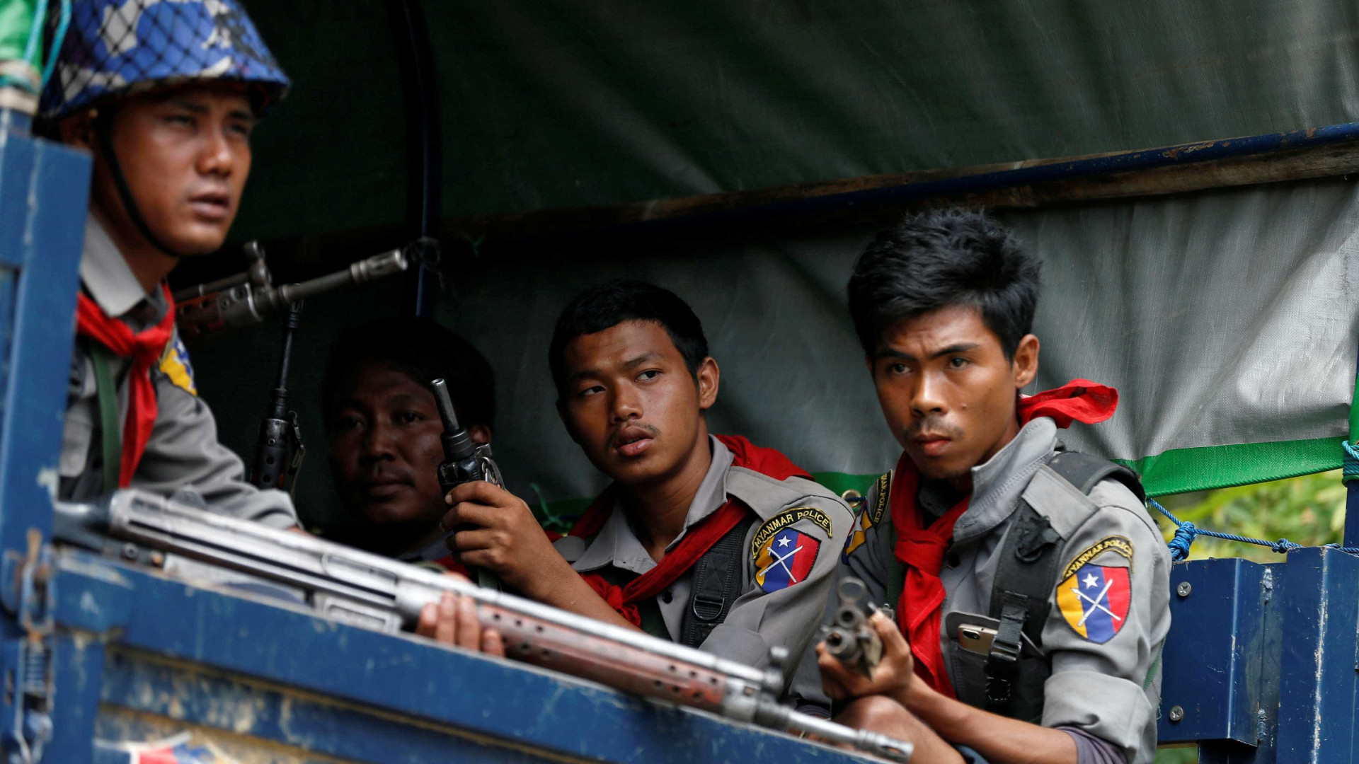 Combates deixam cerca de 400 mortos em Mianmar