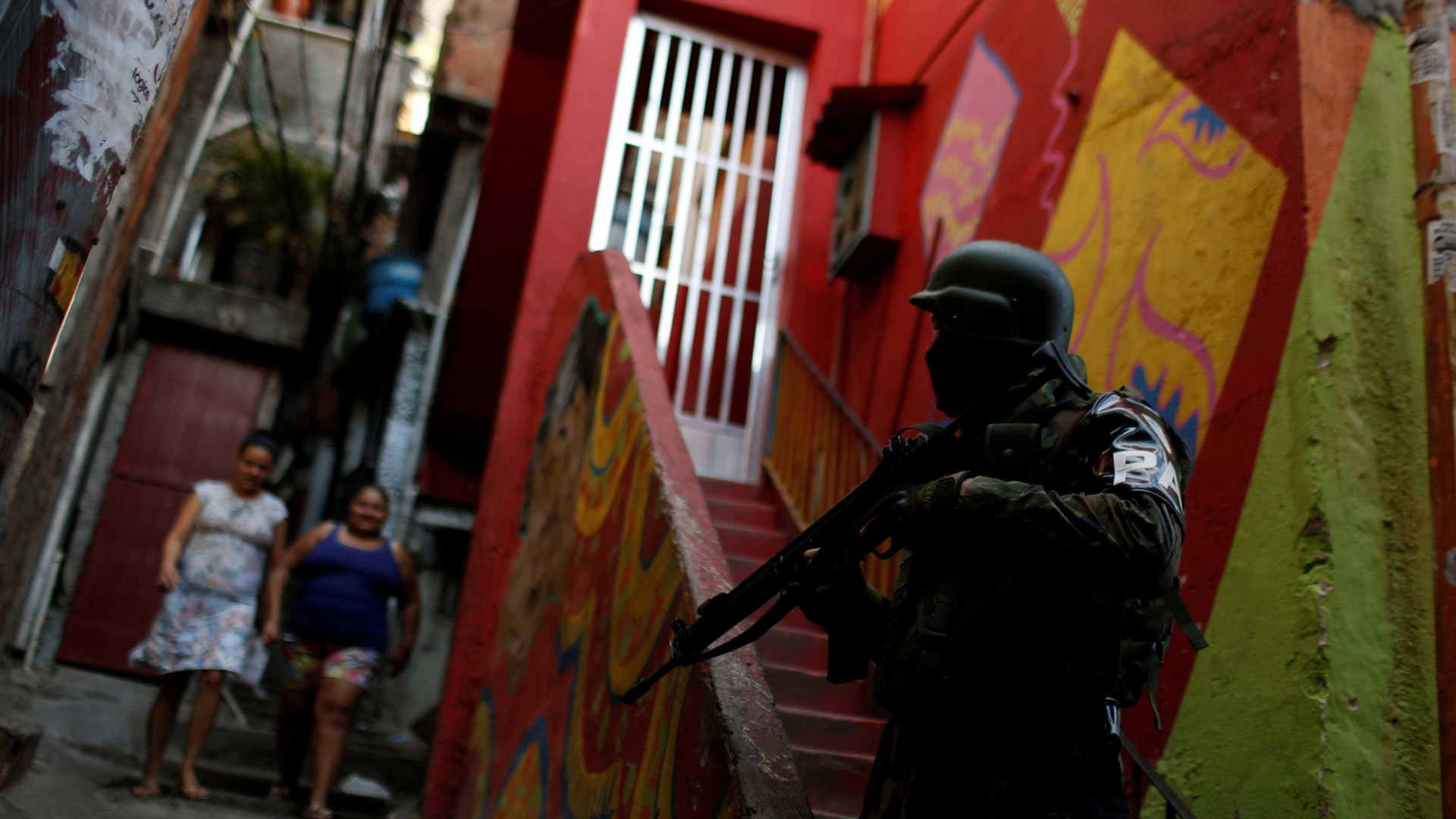 Forças de segurança fazem operação na zona norte do Rio