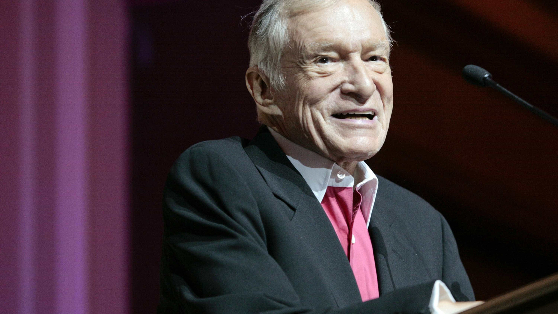 Morre criador da Playboy, aos 91 anos