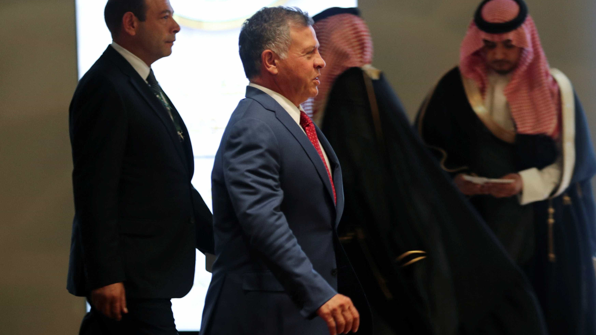 Liga Árabe abre cúpula na Arábia Saudita com críticas ao Irã