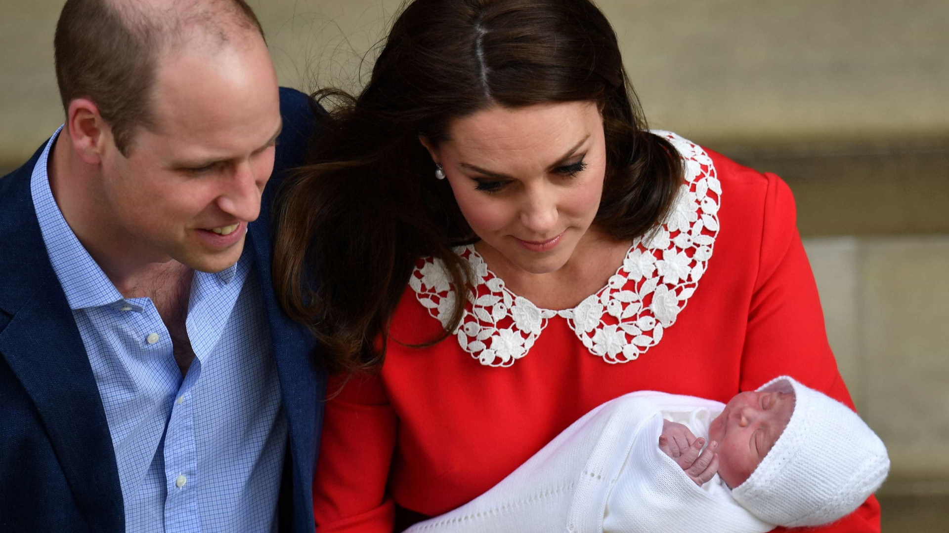 William e Kate Middleton anunciam batizado de príncipe Louis para julho