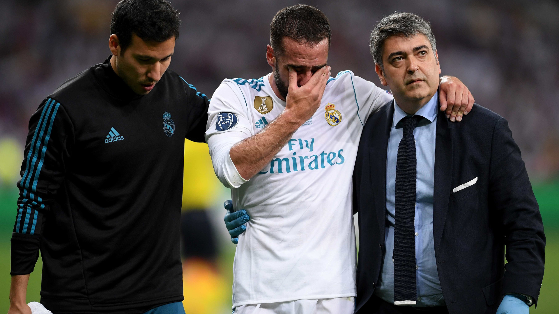 Após Vinicius Junior, Real Madrid confirma lesões de Carvajal e Vázquez