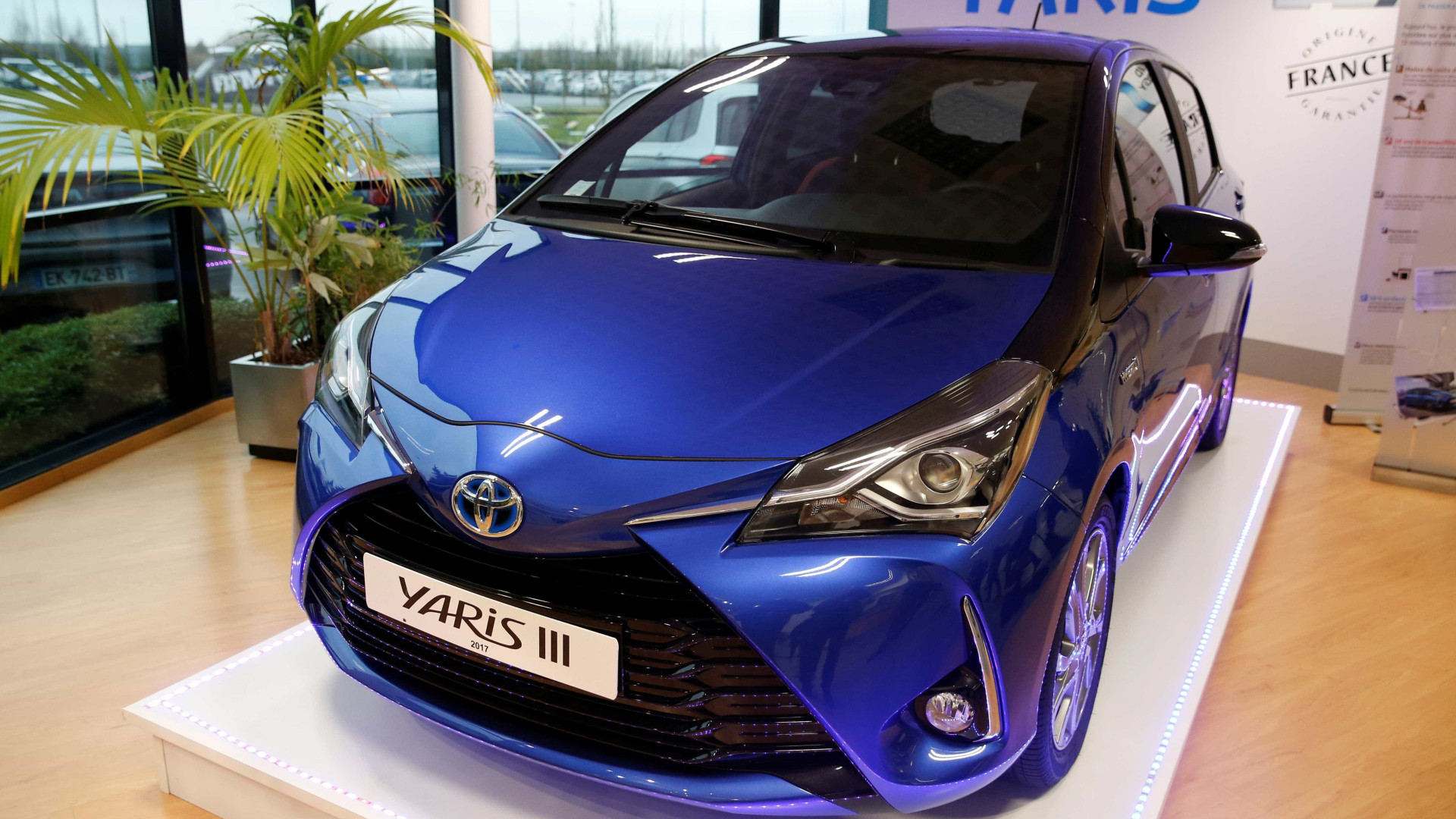 Toyota lança o Yaris em versões hatch e sedã, a partir de R$ 59,6 mil