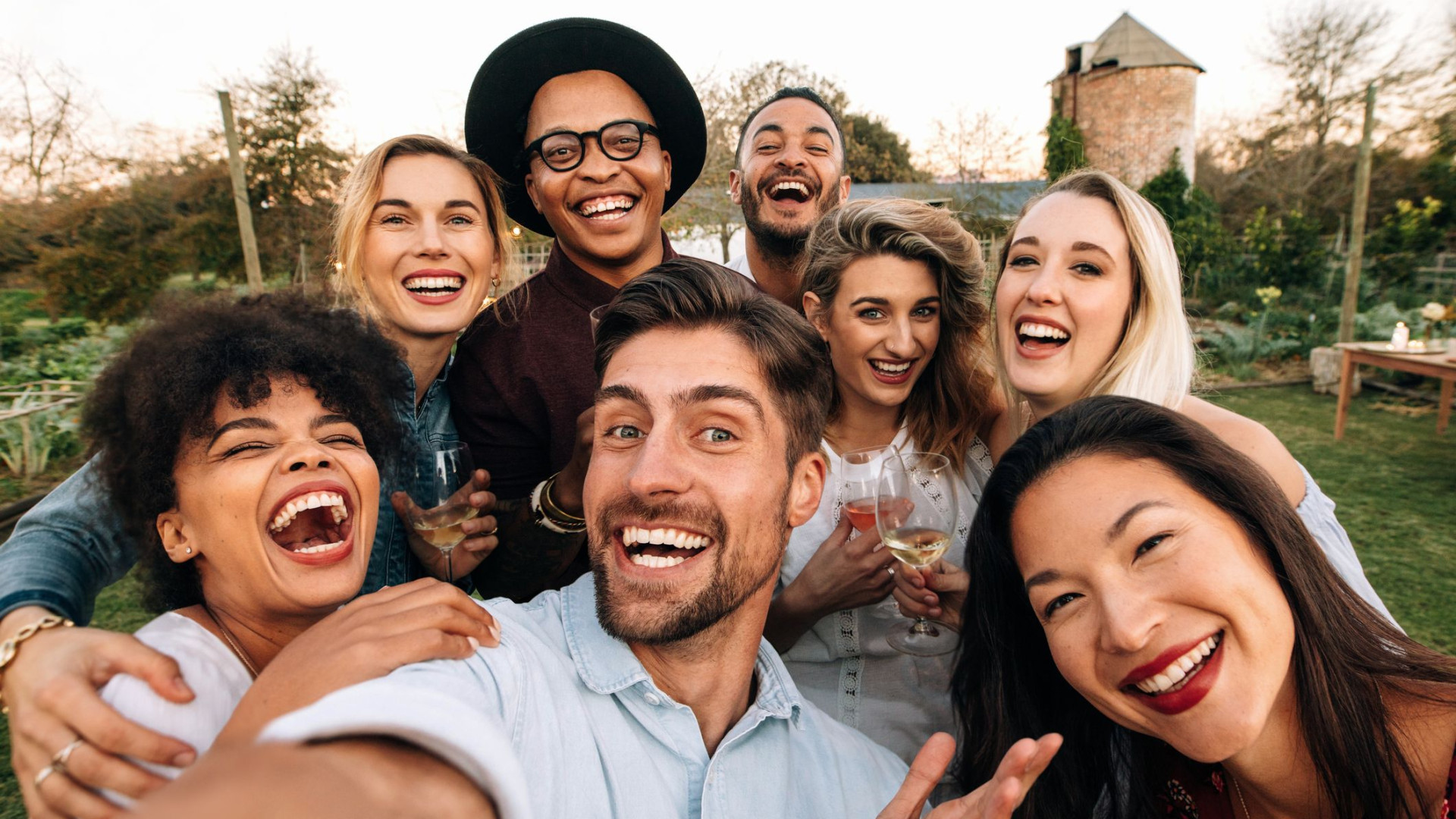 Apple pode estar criando novo tipo de selfies em grupo