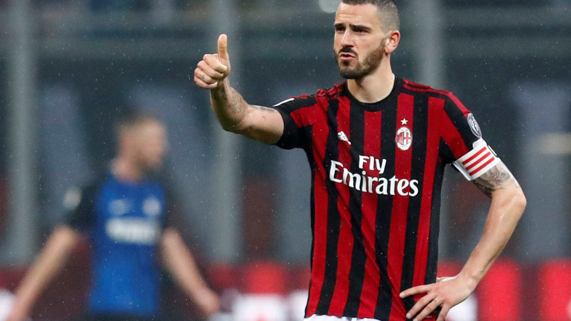 Com 3 gols em 9 min, Milan vence Olympiacos na Liga Europa