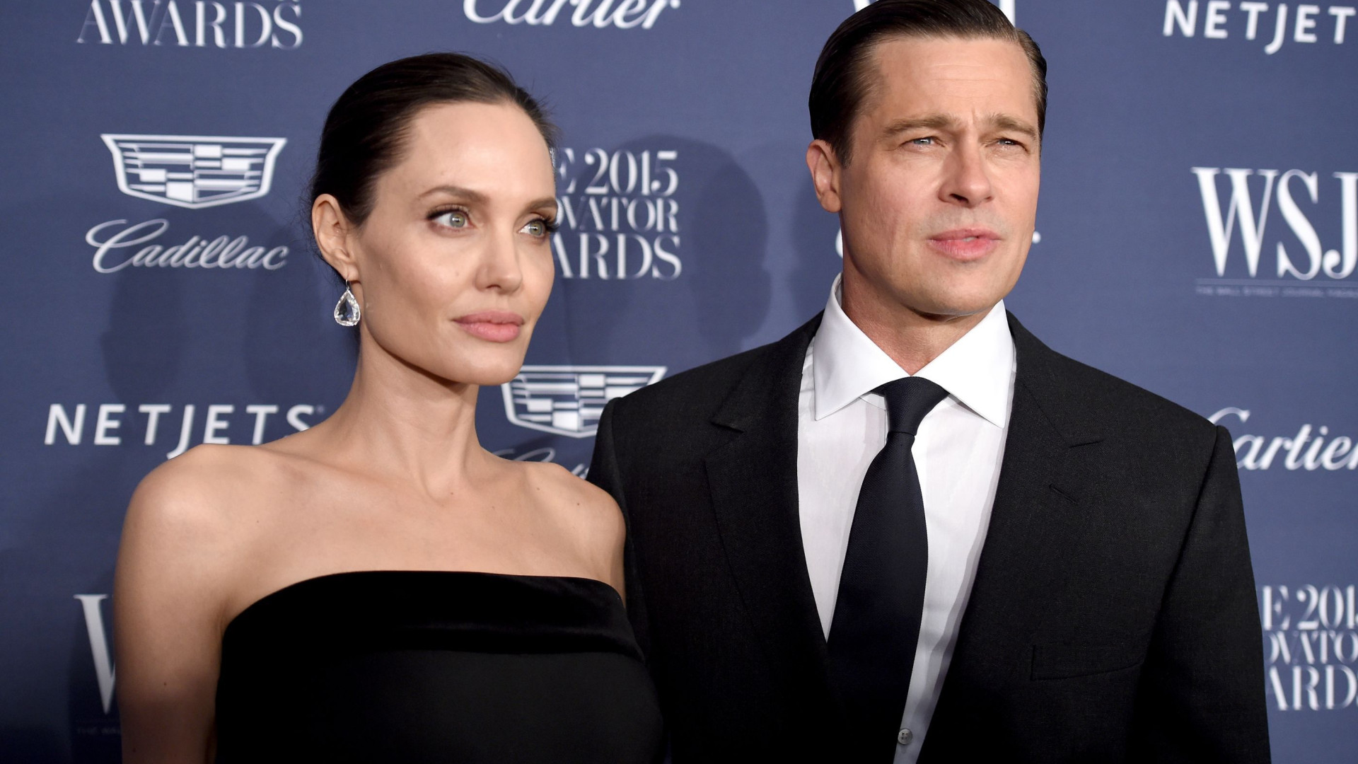 Jolie alega que o 'abuso físico' de Pitt é anterior à viagem de avião