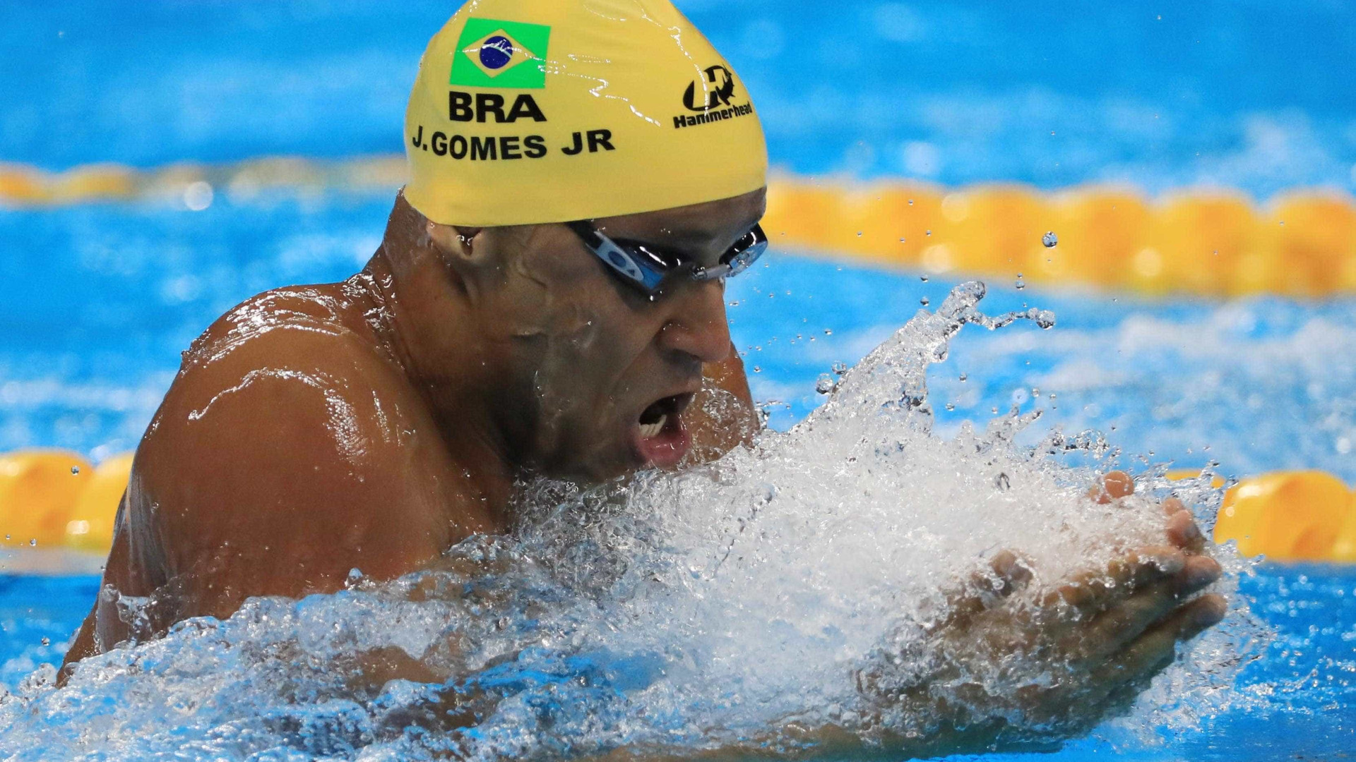 João Gomes Jr. é bronze e Brasil encerra Mundial de Natação com três medalhas