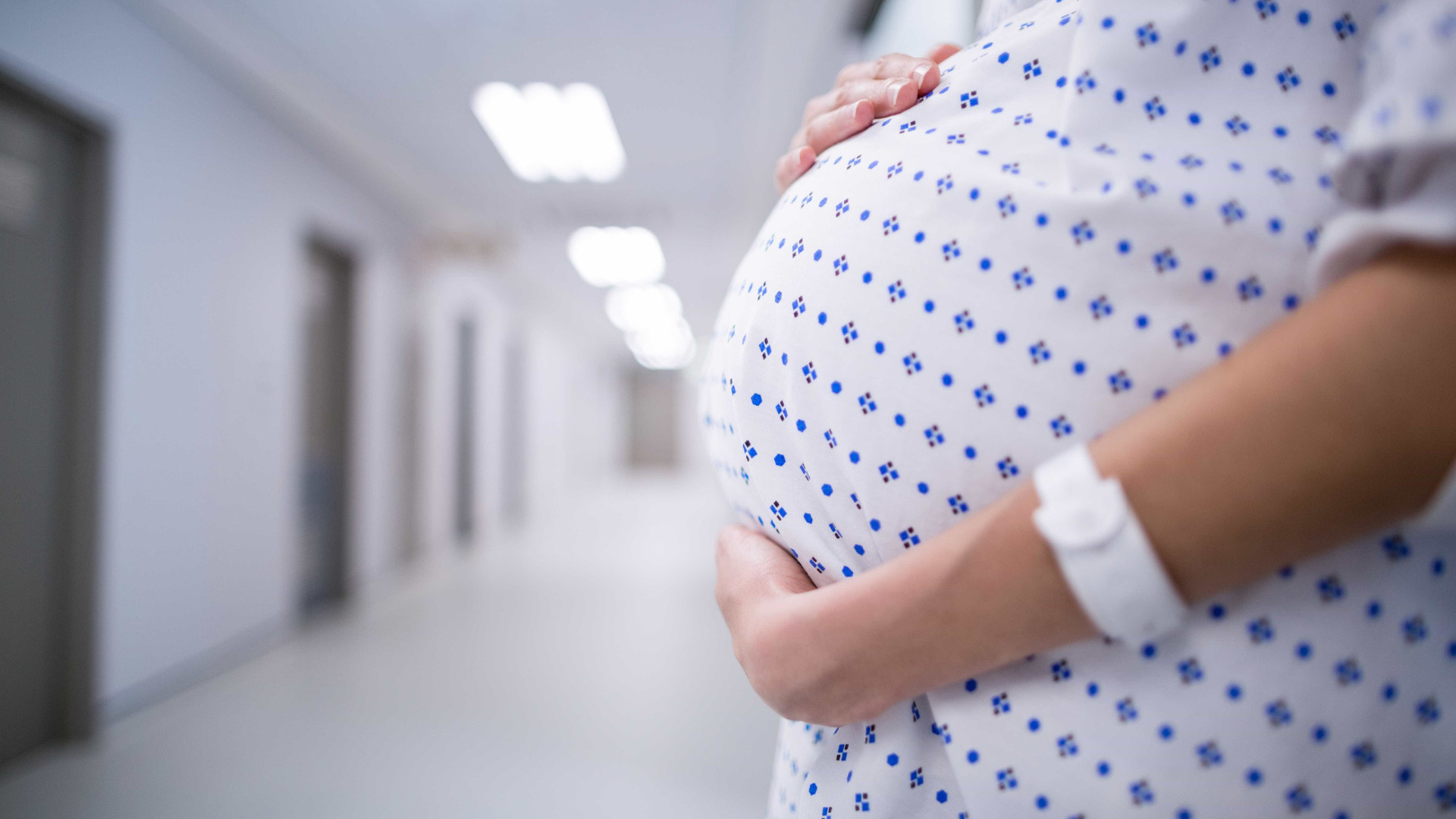 Pfizer e BioNTech fazem estudo para avaliar vacina contra covid em grávidas