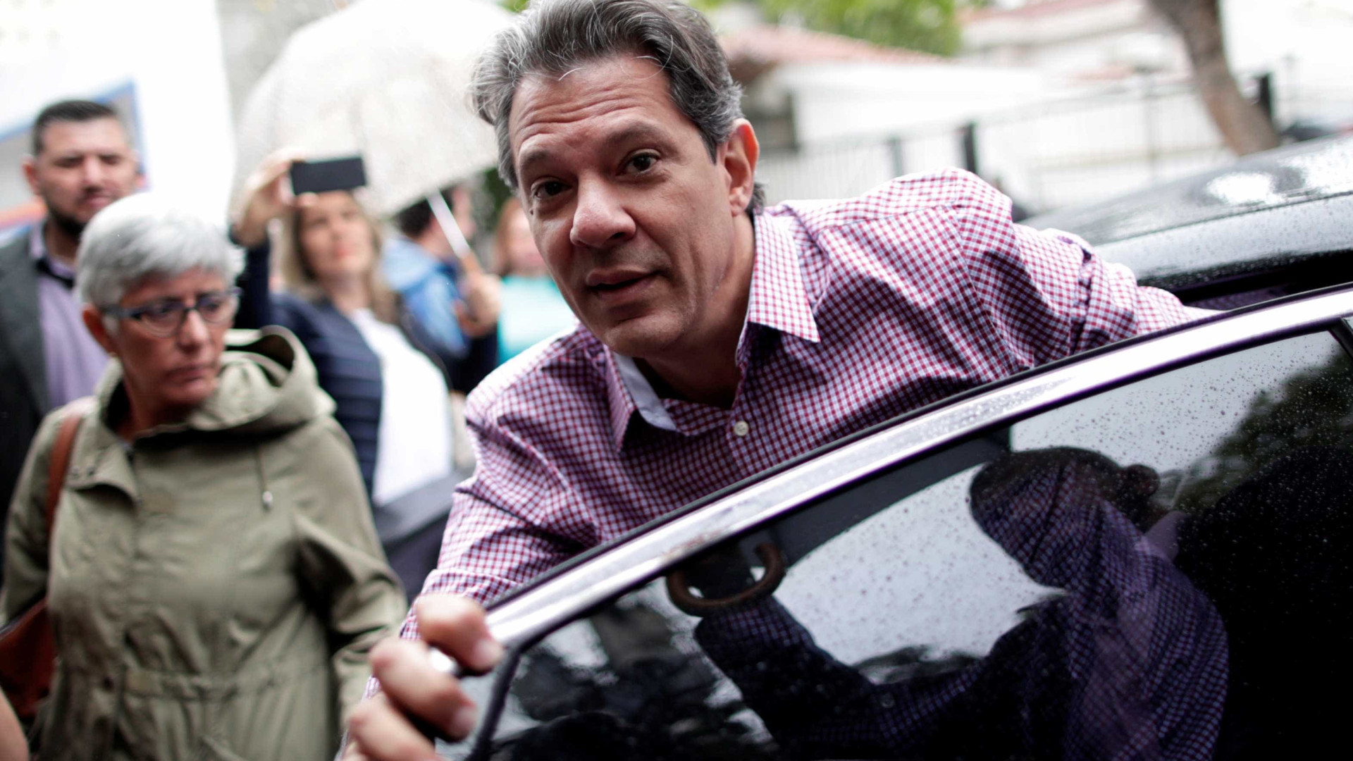 Na TV, Haddad mostrará incoerência de Bolsonaro sobre Bolsa Família