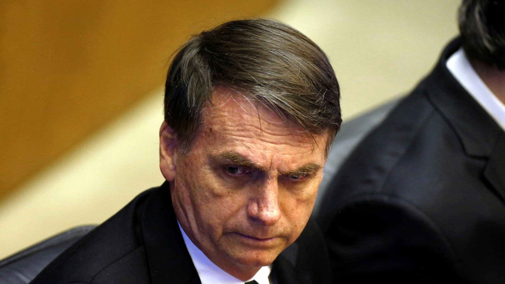 Bolsonaro nega propostas de aumentar contribuição com a Previdência