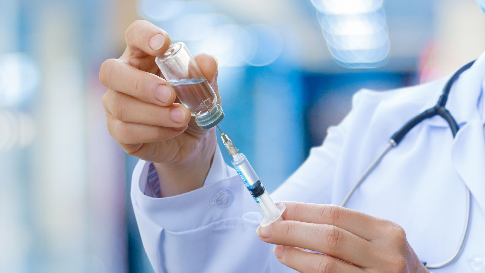 Vacina personalizada contra o câncer tem resultados esperançosos na Inglaterra