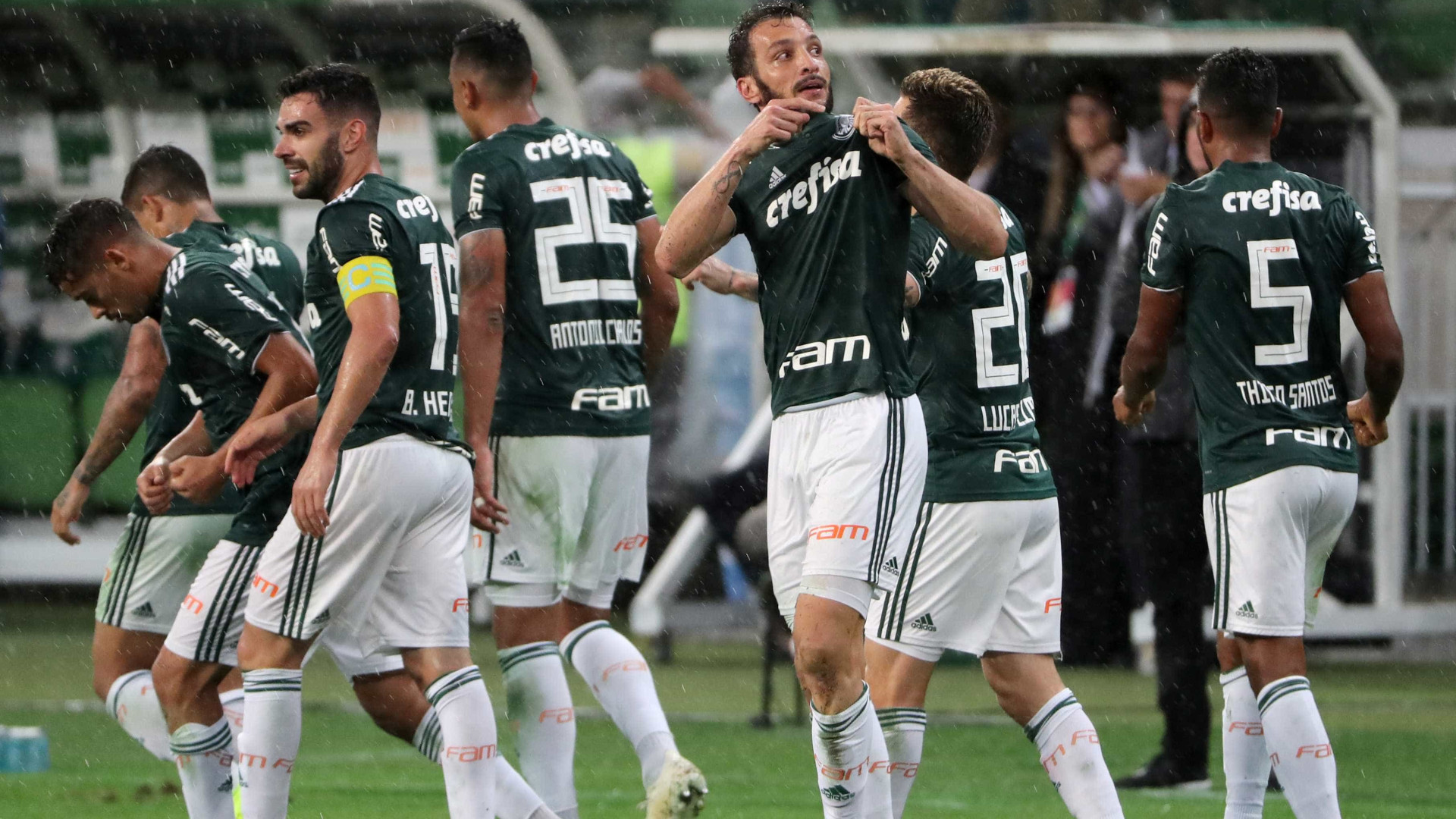 Palmeiras renova contratos de Prass, Jailson e Edu Dracena