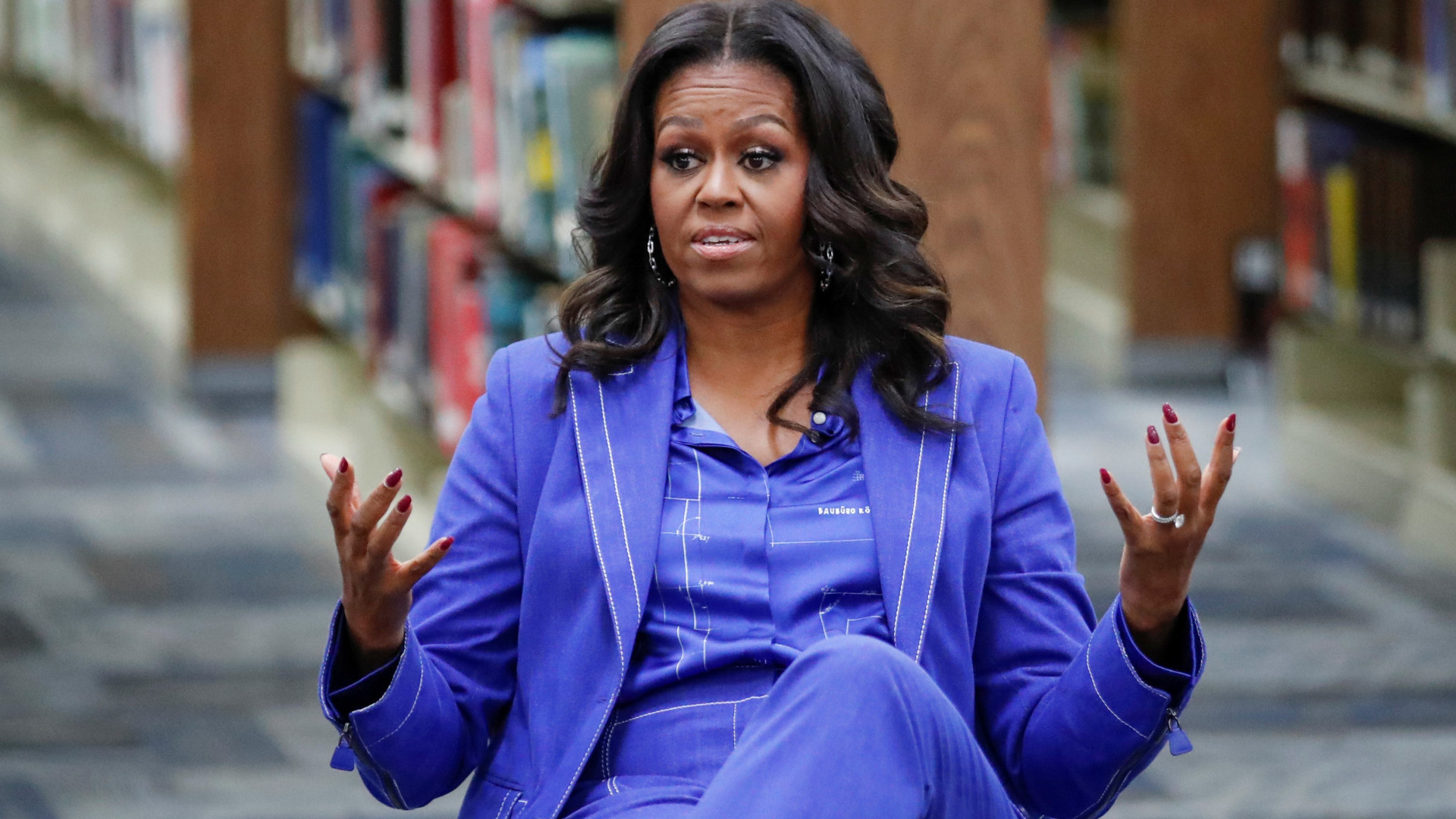 Michelle Obama desbanca '50 Tons de Cinza' nos mais vendidos da Amazon