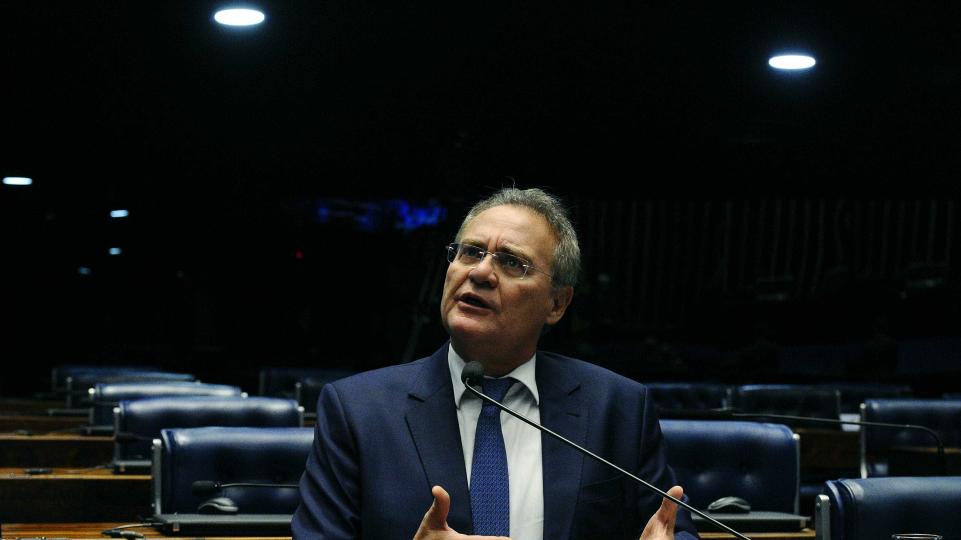 No relatório final da CPI, Renan pede indiciamento de Bolsonaro por dez crimes