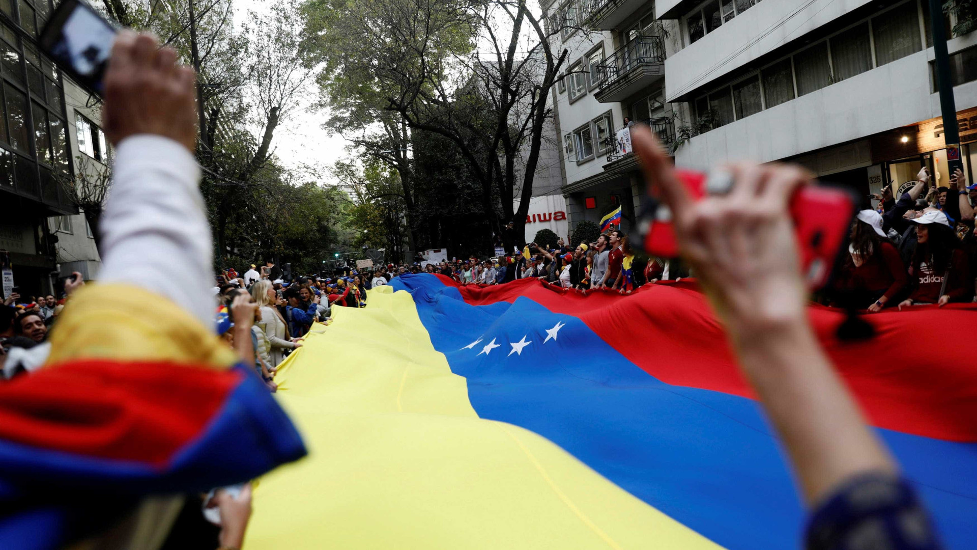 Entenda o que está acontecendo na Venezuela