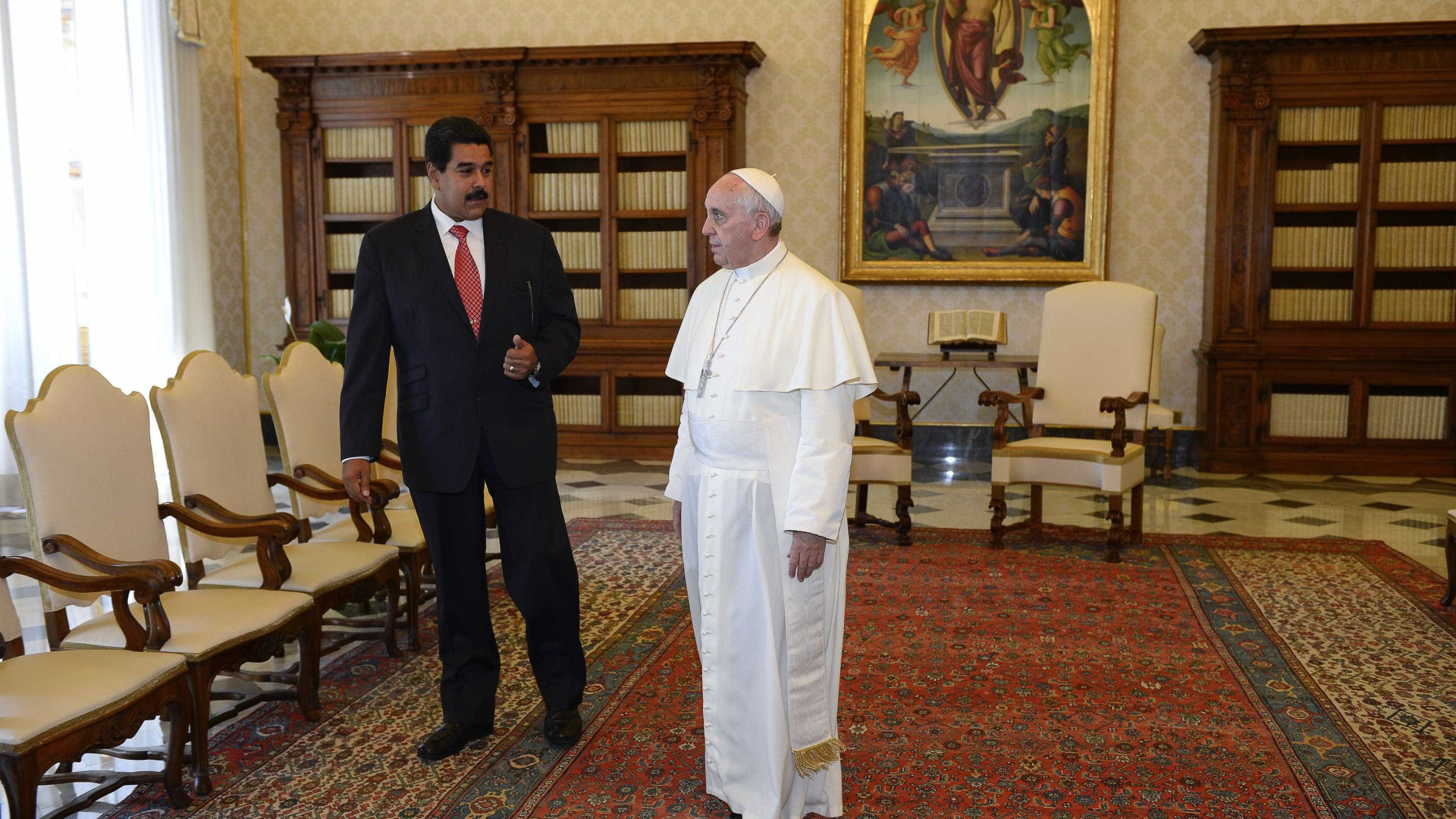 Papa Francisco cogita mediar crise na Venezuela