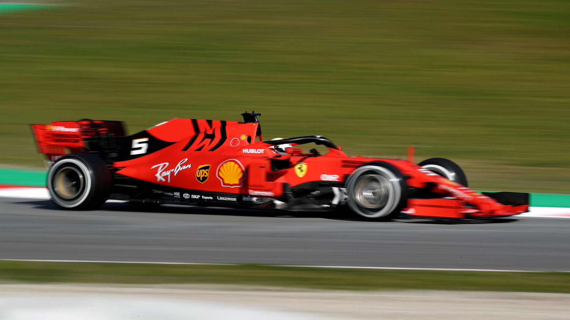 Com Vettel na ponta, Ferrari faz dobradinha em treino livre na Alemanha