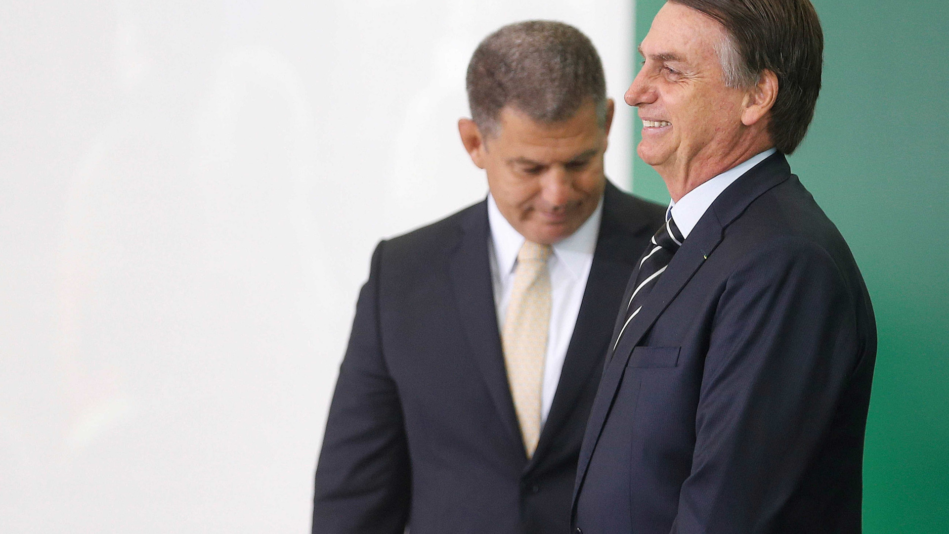 Bebianno: 'Bolsonaro atira nos seus soldados pelas costas'