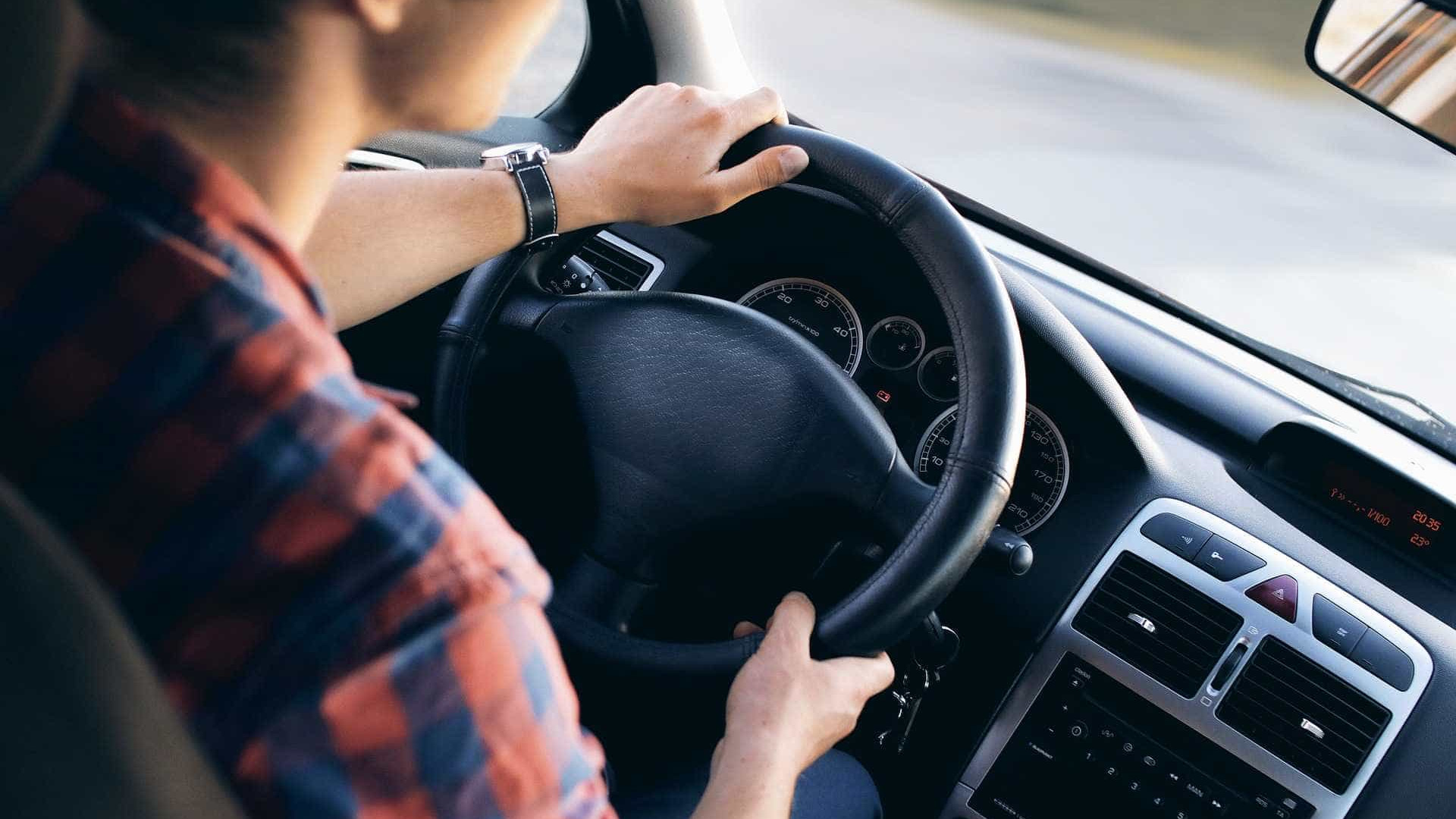 Motoristas autônomos têm 40% de desconto no IR; prazo vai até quarta