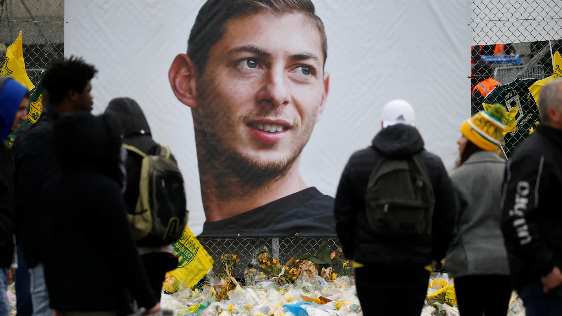 
                    Justiça rejeita ação do Cardiff e absolve Nantes no caso Emiliano Sala
                