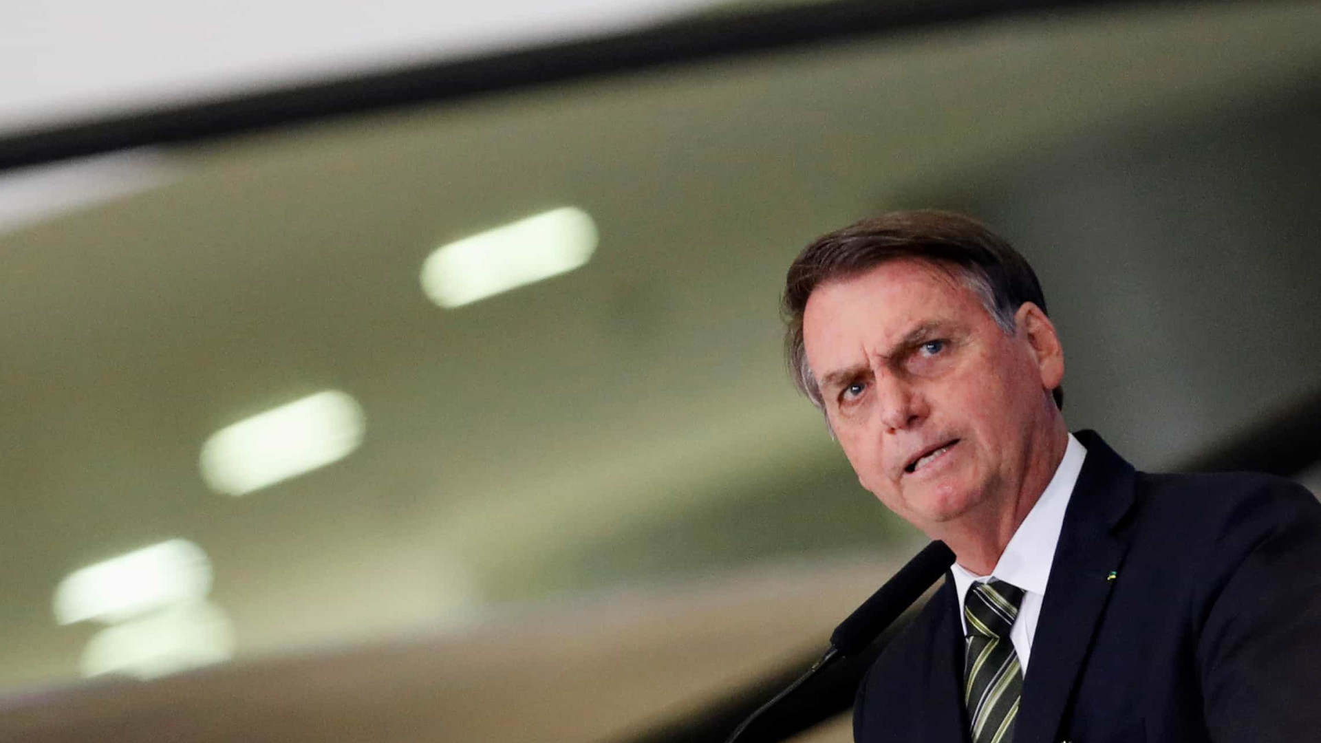 Bolsonaro alerta para guerra da informação