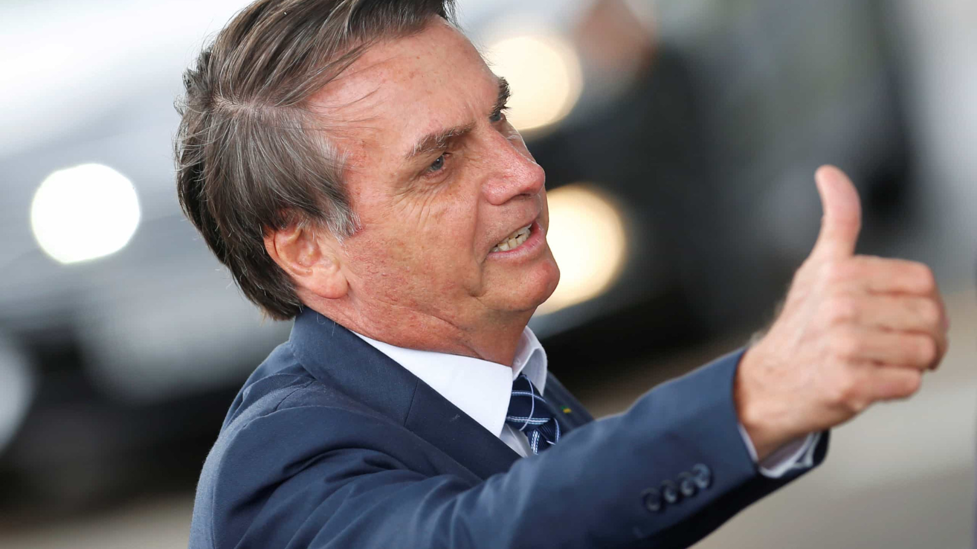'Democracia nunca esteve tão forte', diz Bolsonaro
