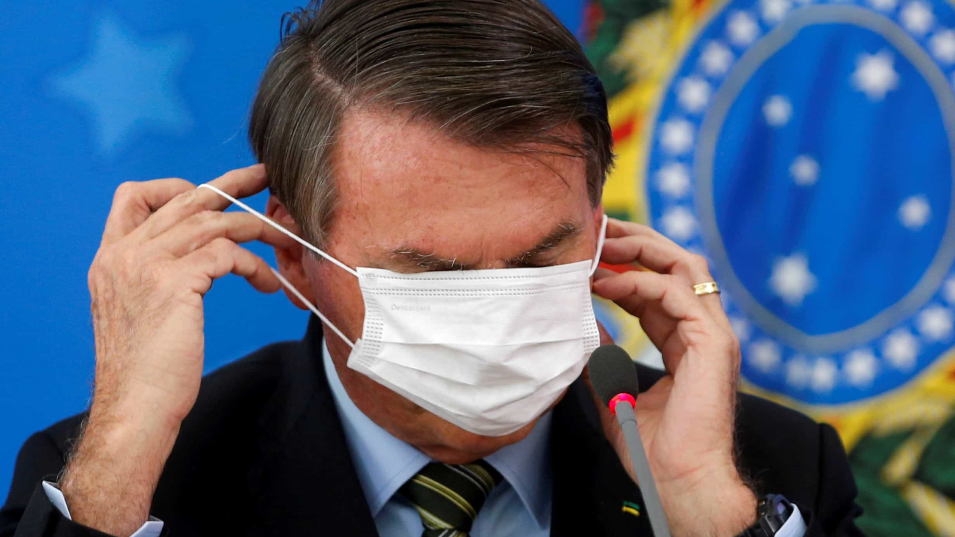 Bolsonaro: Queiroga está definindo porcentual de vacinados para abolir máscara