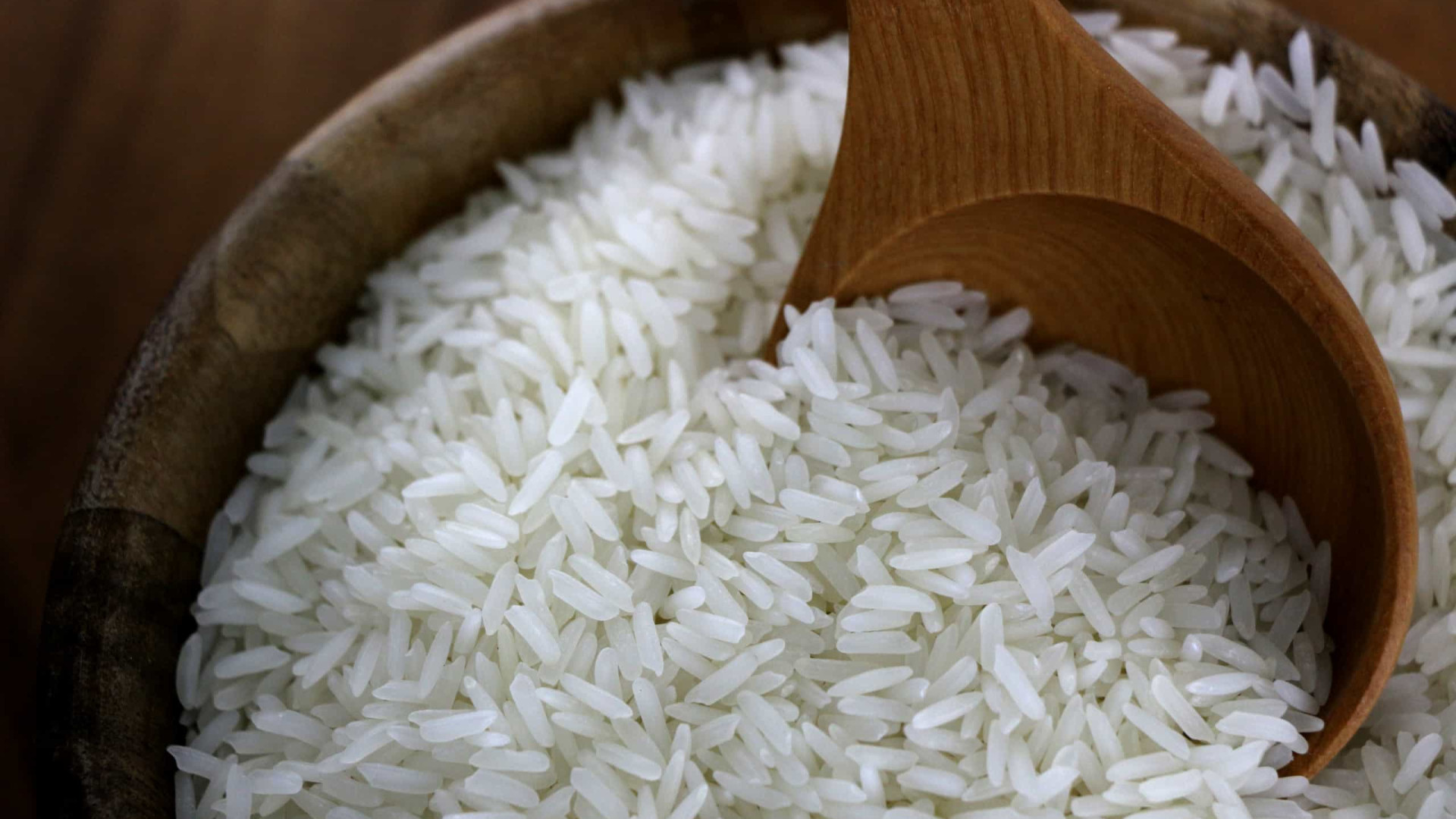 Preço do arroz pode subir ainda mais, diz associação de supermercados