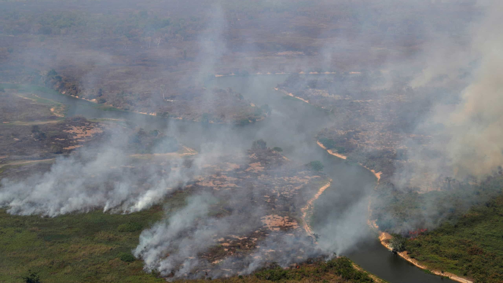 Fumaça da Amazônia e Pantanal chega a cidades do Sudeste e Sul