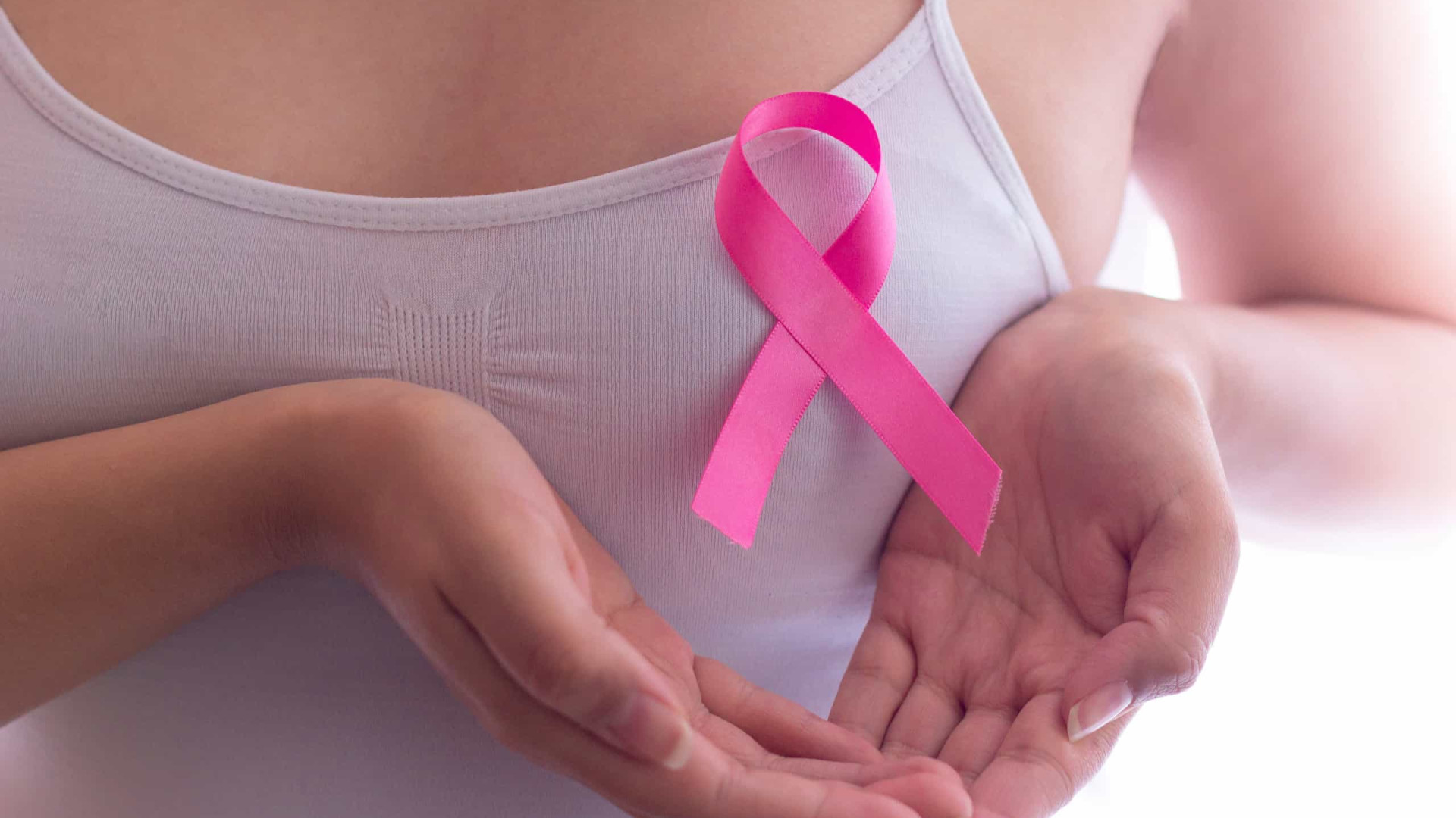 Fisioterapia não oferece riscos para pacientes com câncer de mama